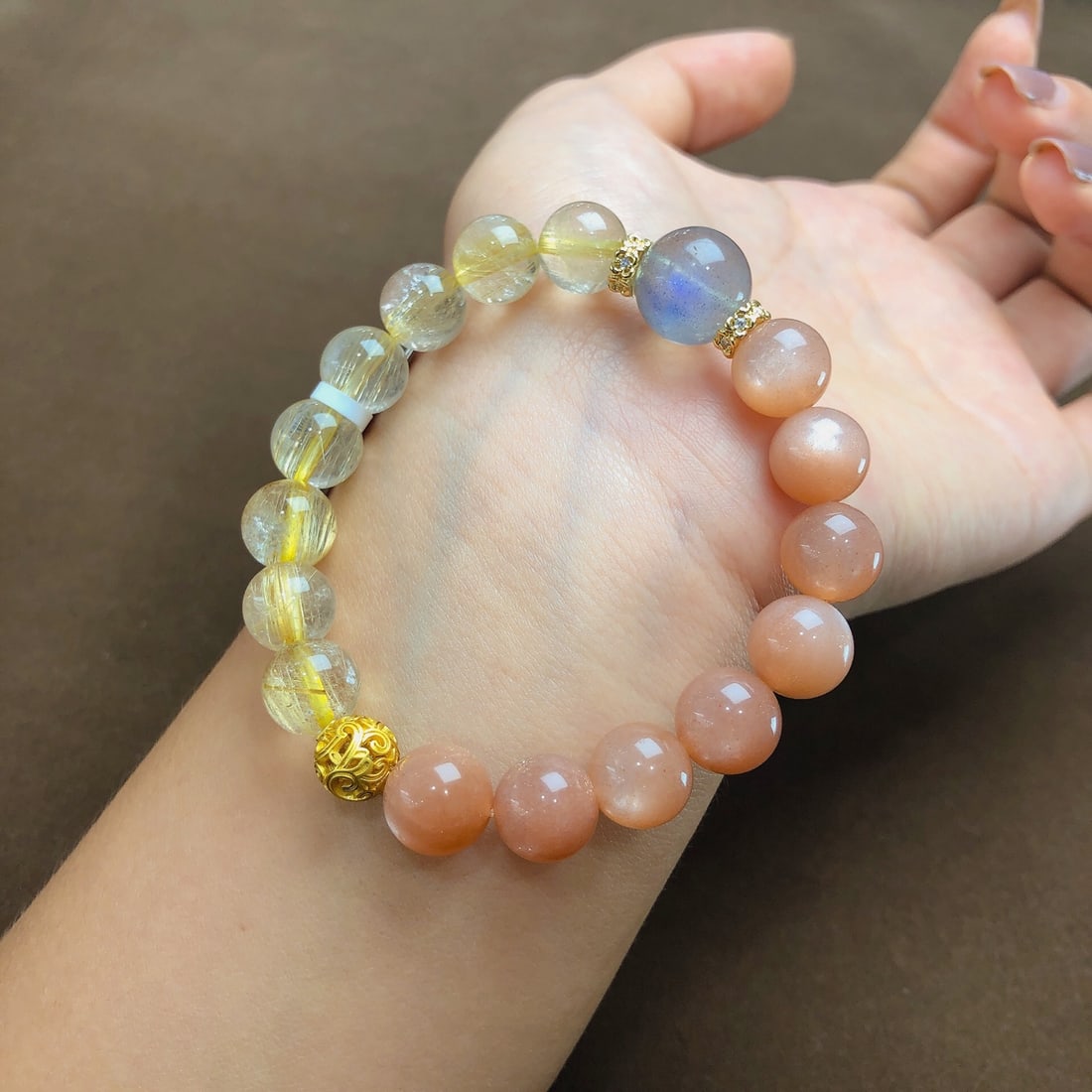 An Exquisite Crystal Bracelets - 6
