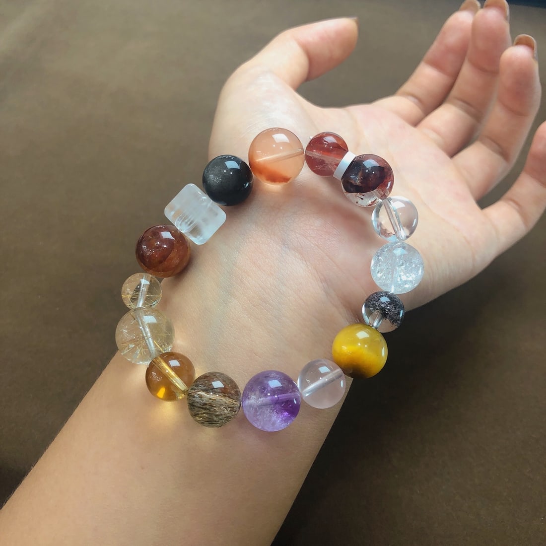 An Exquisite Crystal Bracelets - 4