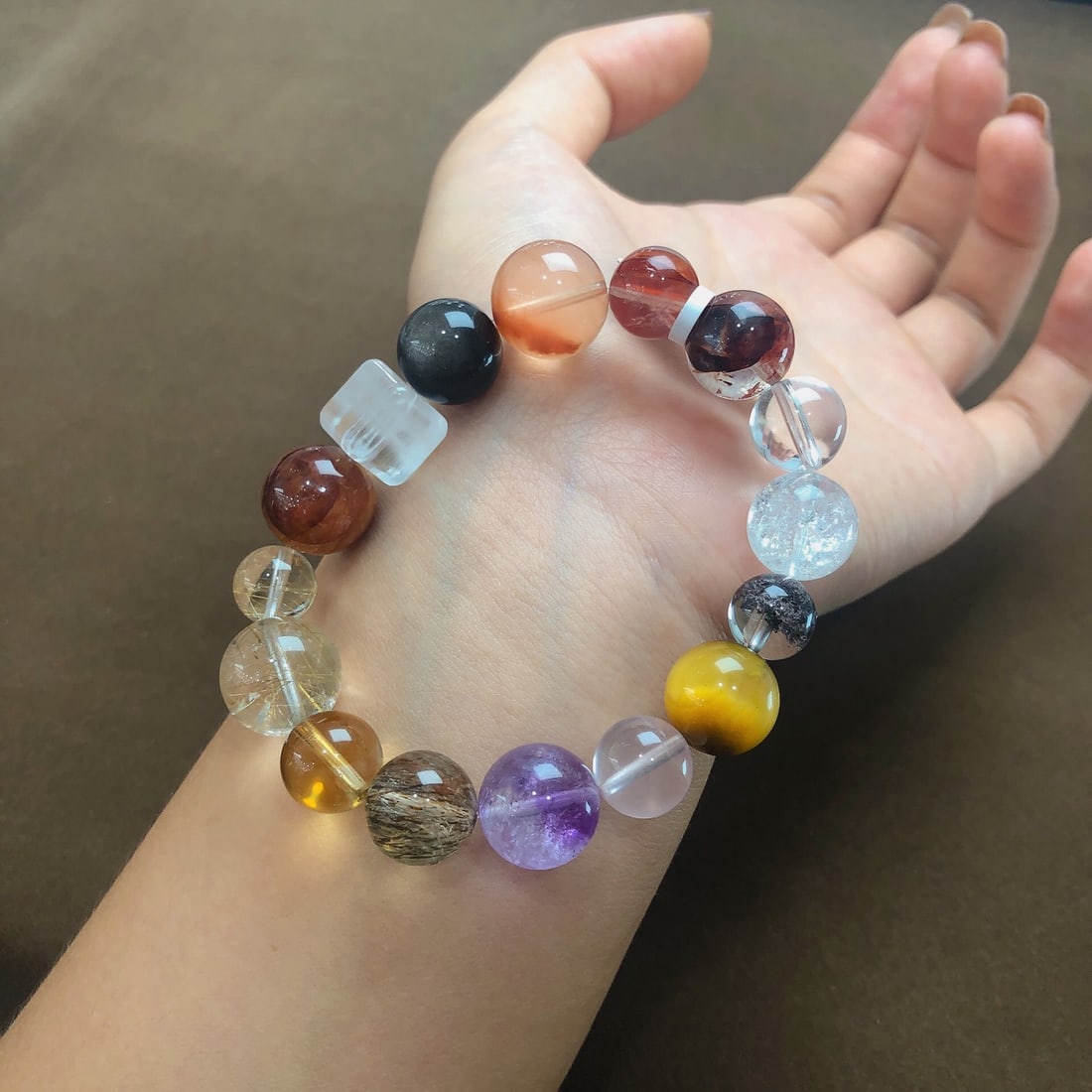 An Exquisite Crystal Bracelets - 7