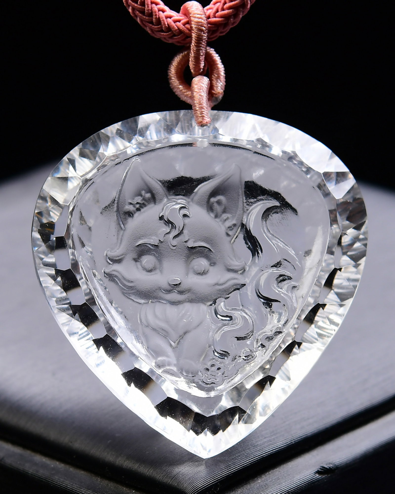 An Exquisite Crystal Nine-Tailed Fox Pendant (1 of 5)