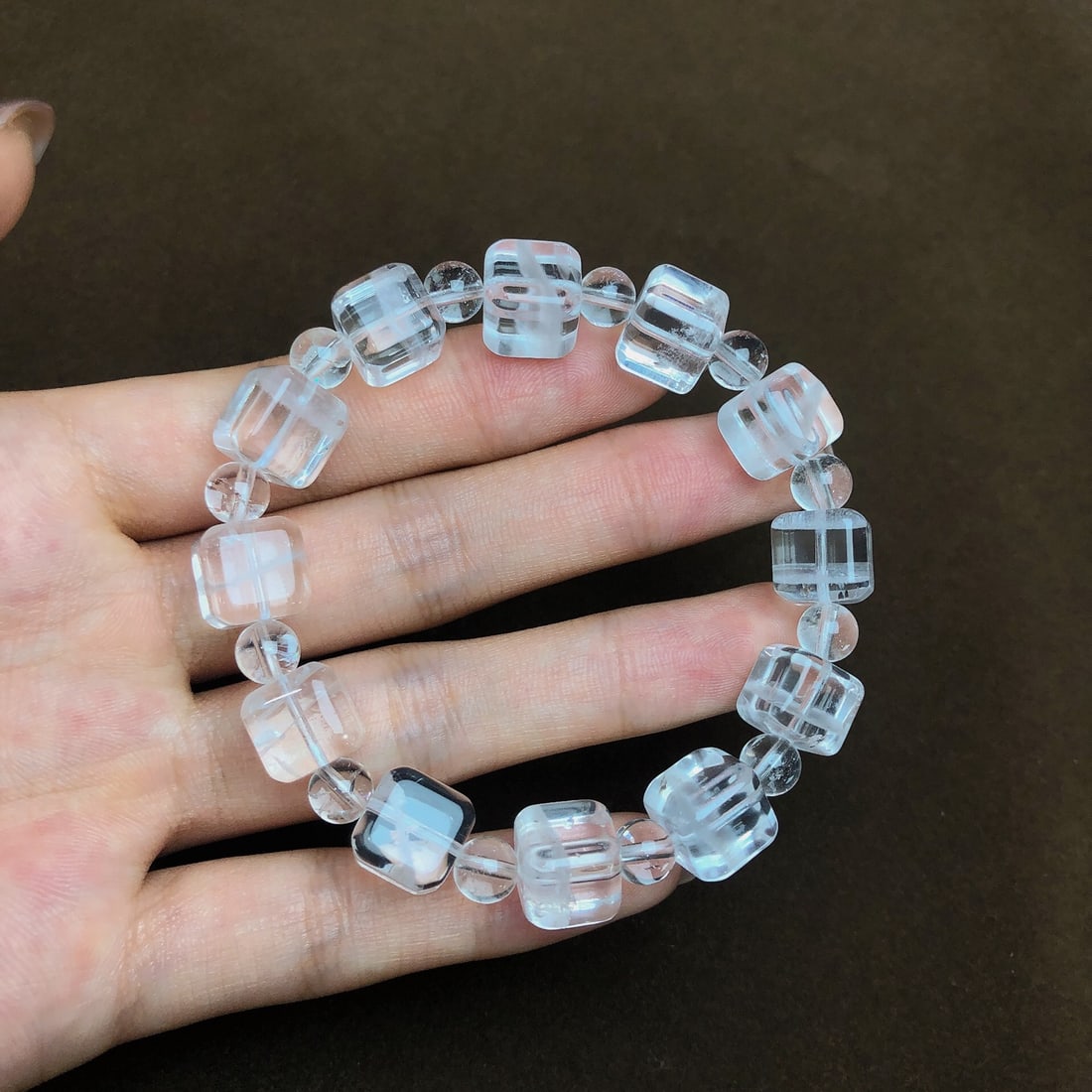 An Exquisite Crystal Bracelets (1 of 9)