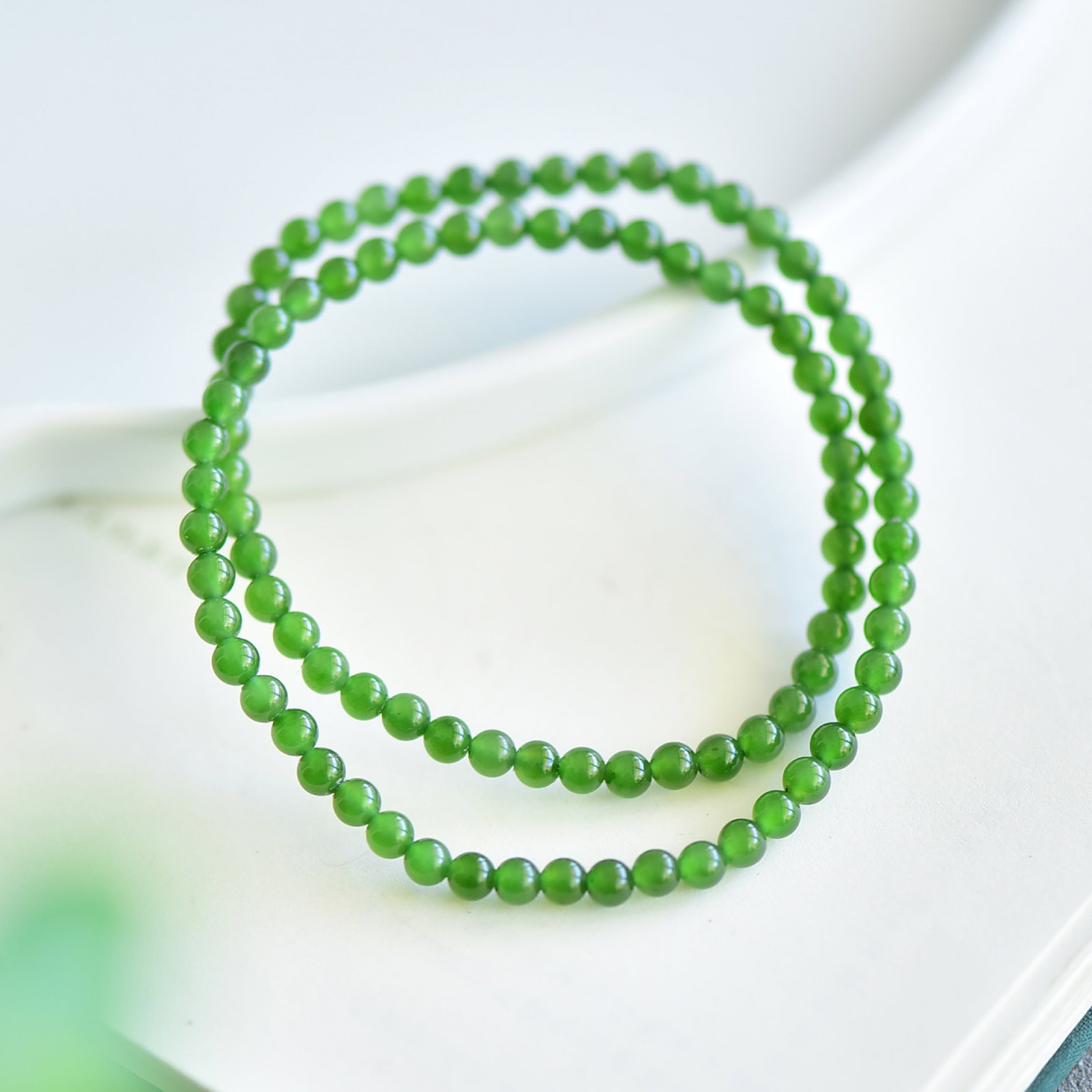 An Exquisite Jasper Bracelets - 3