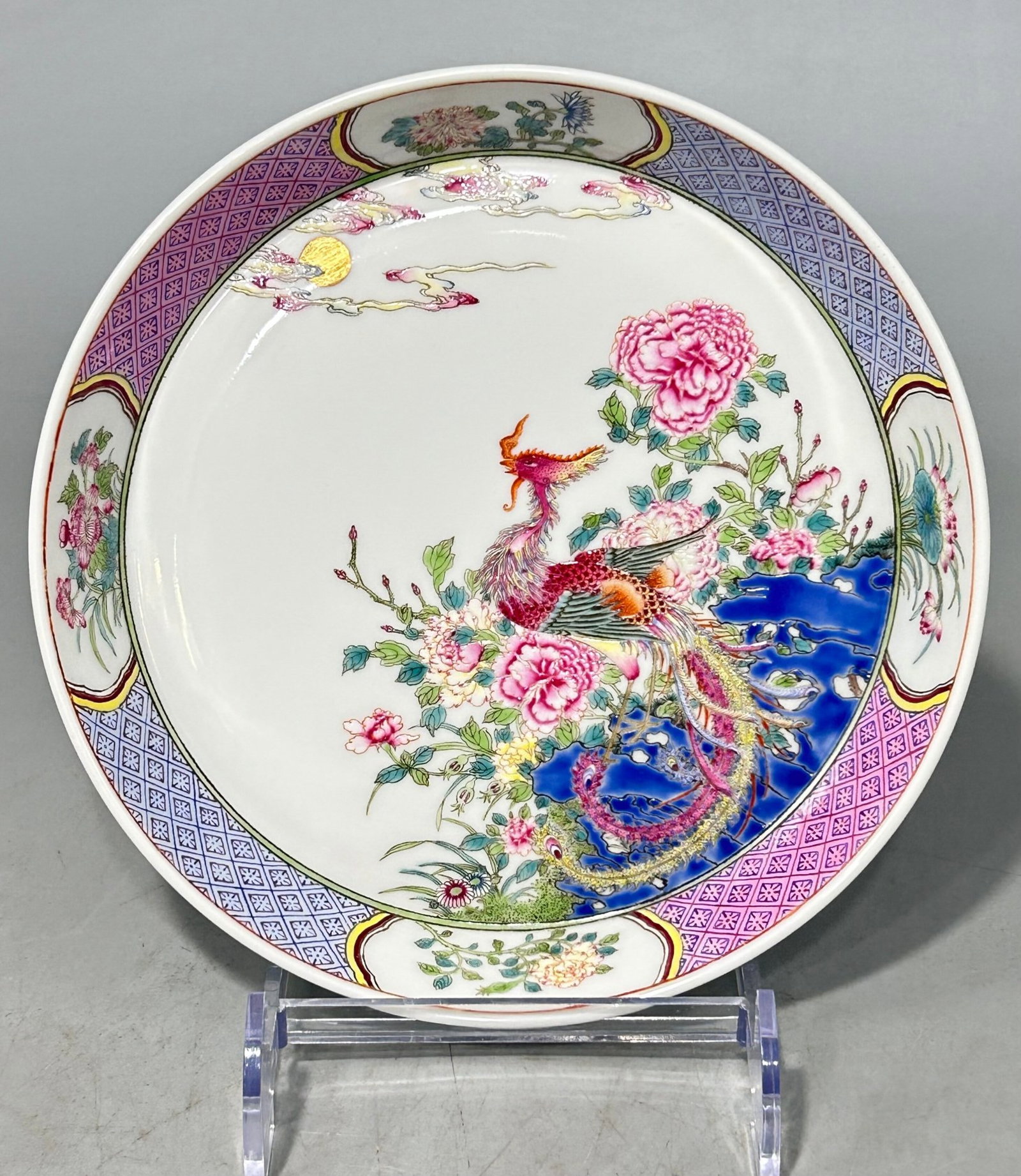 An Exquisite Famille-Rose Peony and Phoenix Pattern Plate: An Exquisite Famille-Rose Peony and Phoenix Pattern Plate,Qing Dynasty,China,Qianlong Four-character Mark,Size:1.2inx7.2in