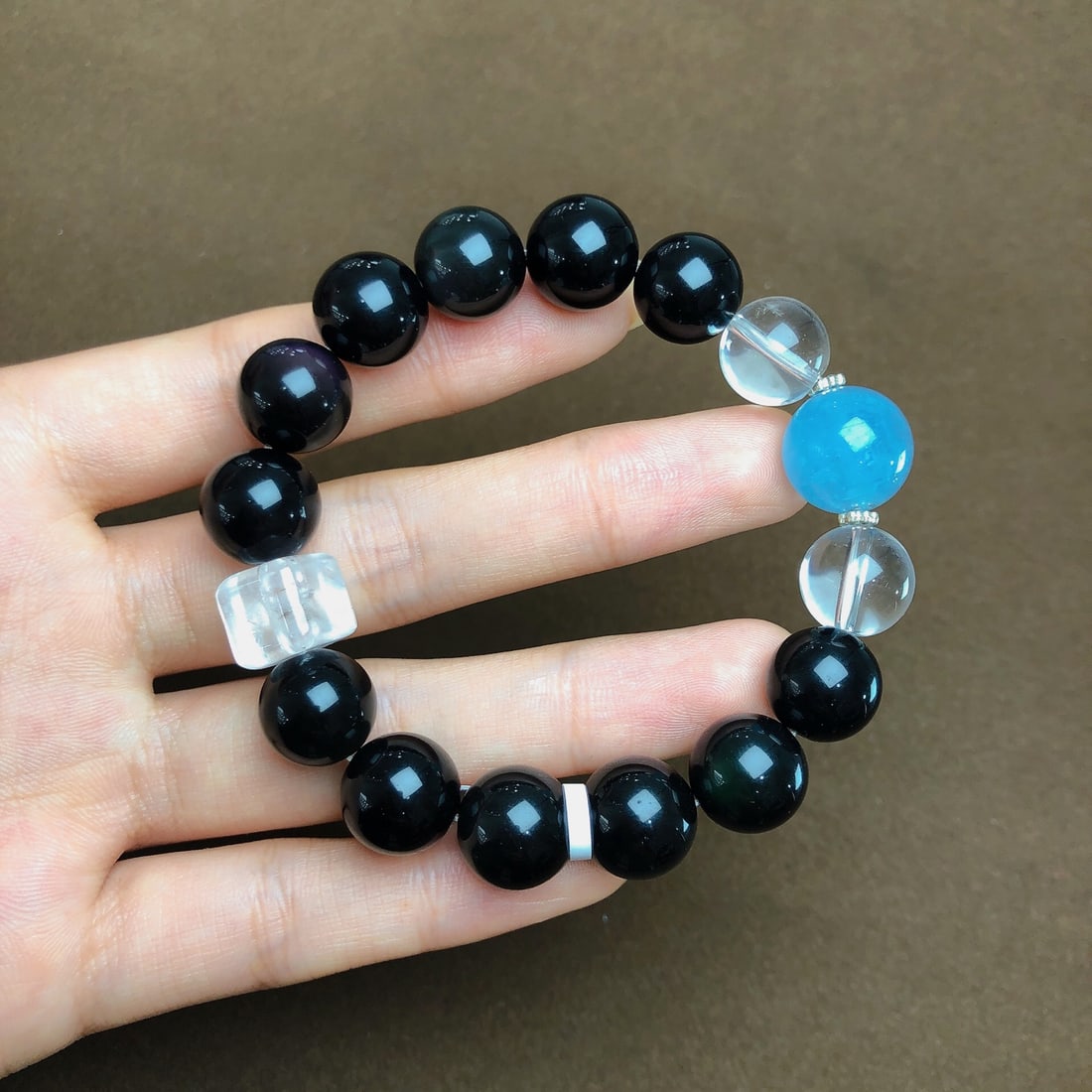 An Exquisite Obsidian Aquamarine Bracelets: An Exquisite Obsidian Aquamarine Bracelets,Size:12mm,13.5mm, Weight:36g 黑曜石海蓝宝手串