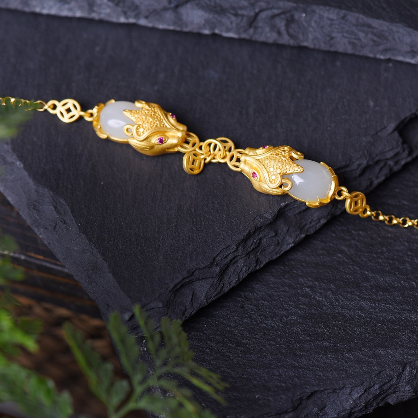 An Exquisite Sterling Silver-Gold Plated Inlaid White Jade Bracelet: An Exquisite Sterling Silver-Gold Plated Inlaid White Jade Bracelet,Size:8mmx10mm 纯银镀金镶白玉手链