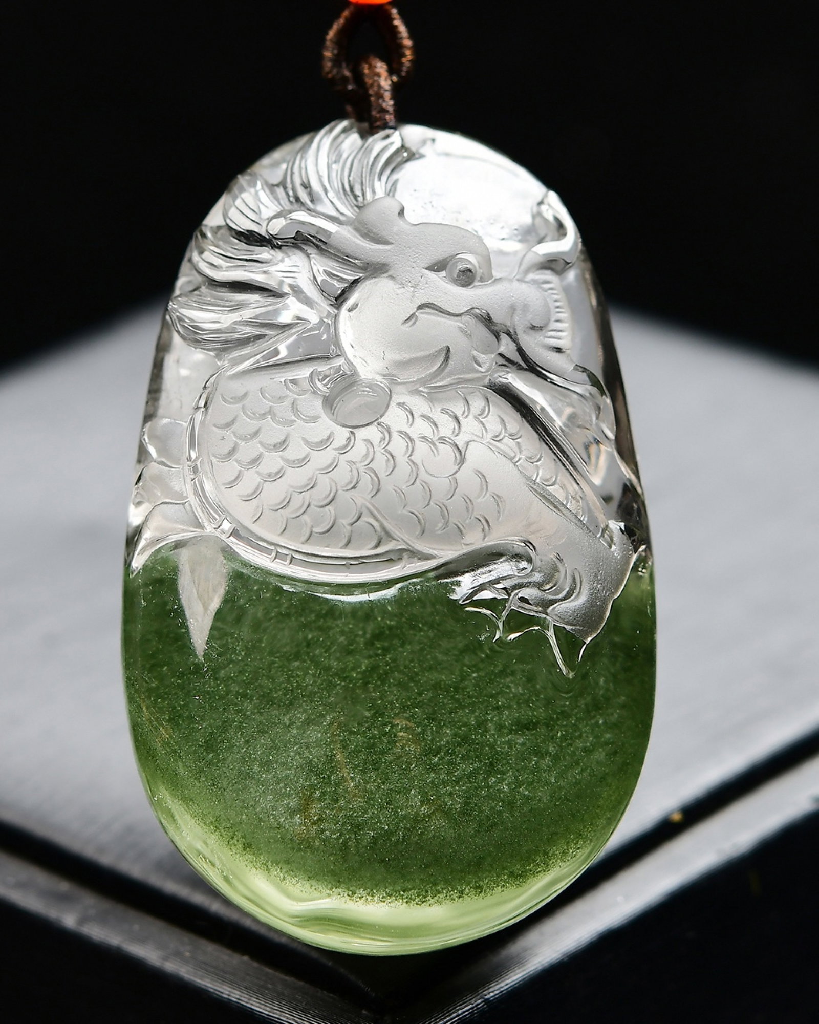 An Exquisite Crystal Dragon Pattern Pendant: An Exquisite Crystal Dragon Pattern Pendant,Size:54mmx34mmx20mm,Weight:60.7g 寓意生意兴隆,吉祥安康