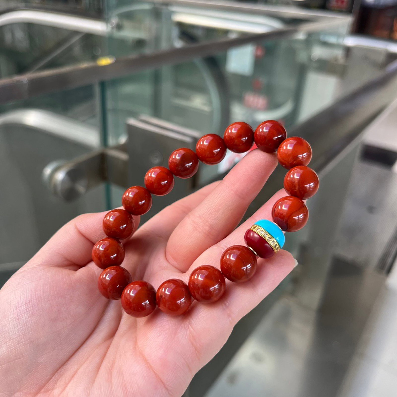 An Exquisite Agate Bracelets - 2