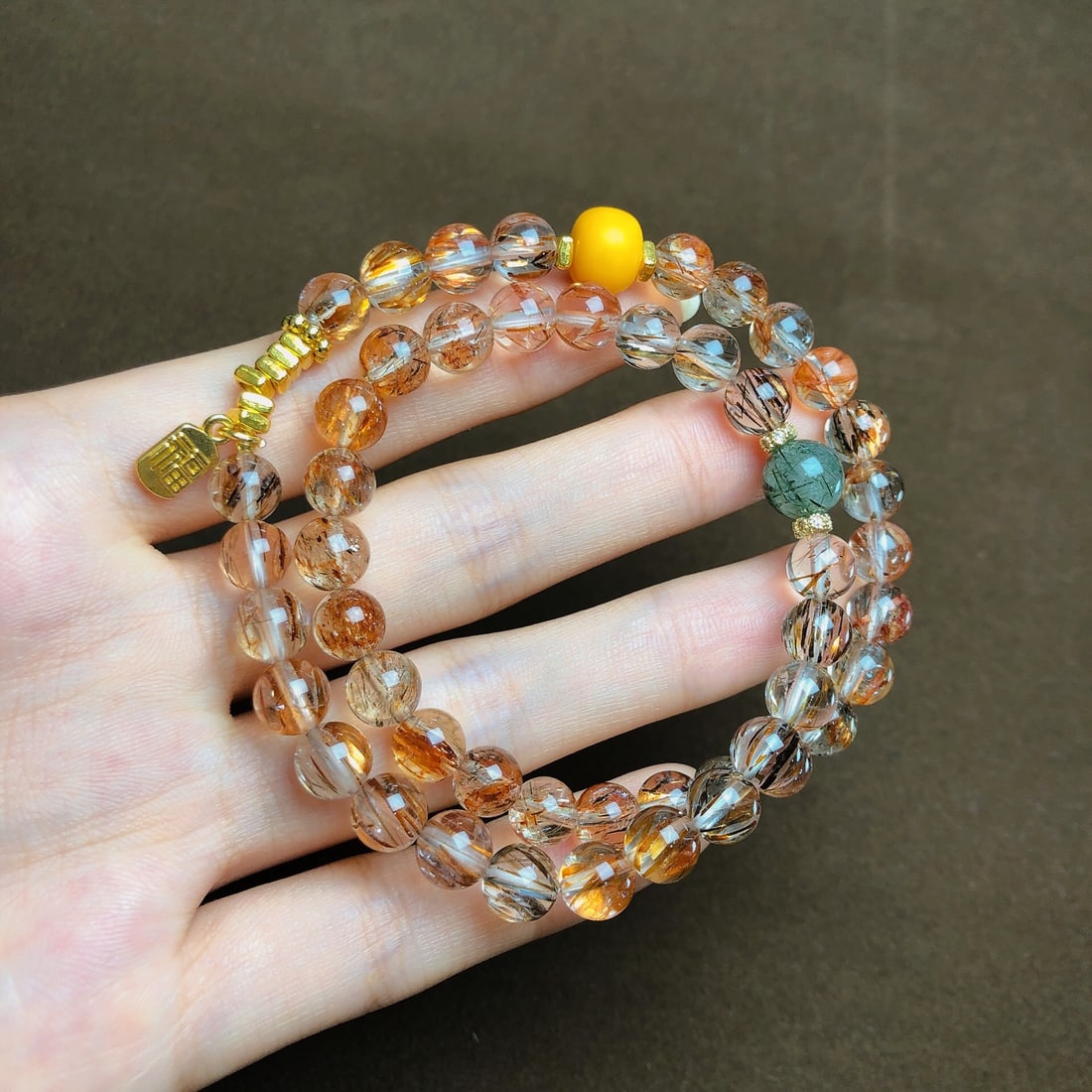 An Exquisite Crystal Bracelets: An Exquisite Crystal Bracelets,Size:7.5mm,8.8mm,Weight:27.7g 水晶手串