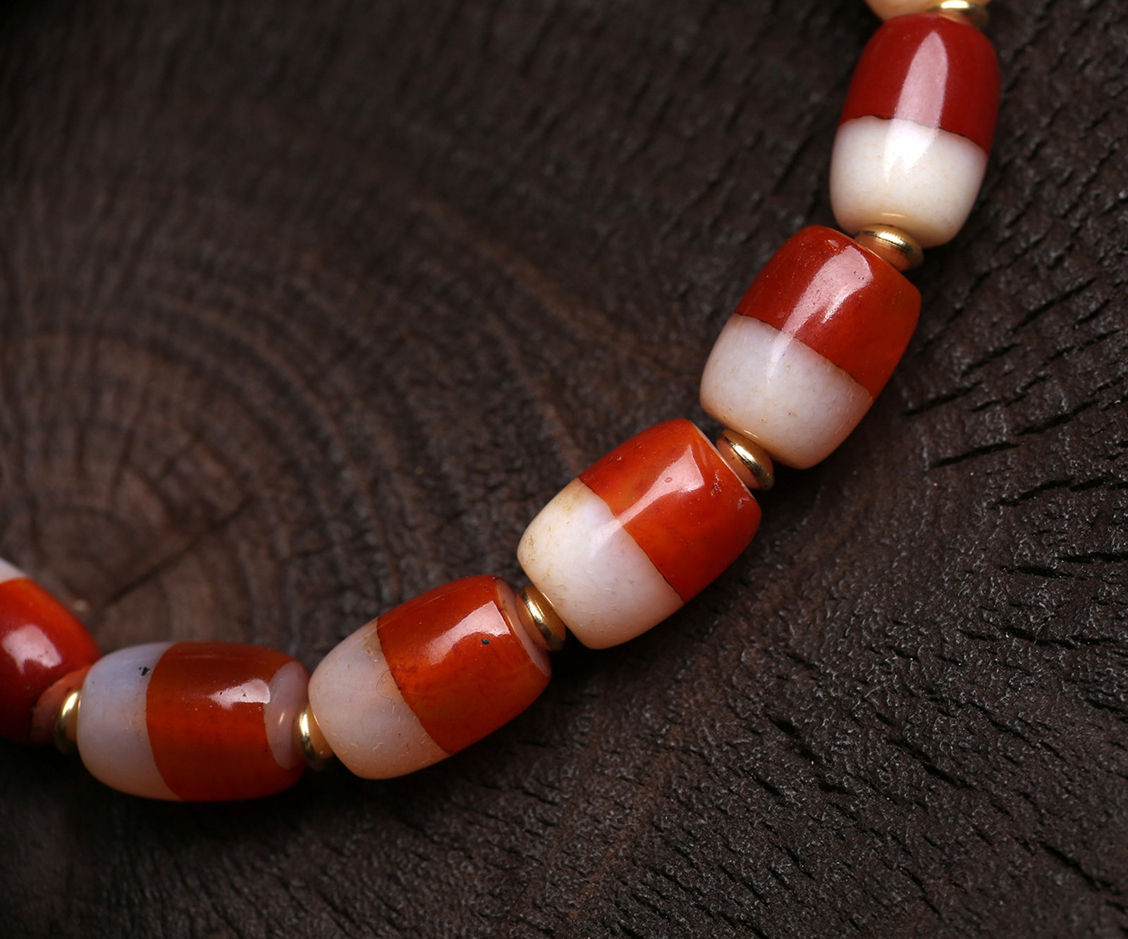 An Exquisite Agate Bracelets - 2