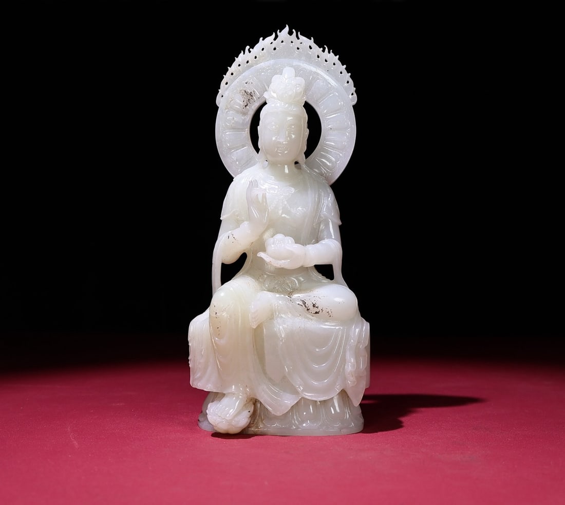 An Exquisite White Jade Statue of Avalokitesvara Ornament: An Exquisite White Jade Statue of Avalokitesvara Ornament,Qing Dynasty,China,Size:228mmx98mmx67mm,Weight:1268g 白玉观音像摆件,中国清代