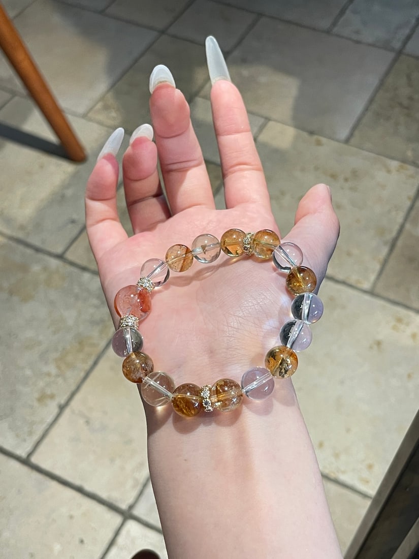 An Exquisite Crystal Bracelets - 14