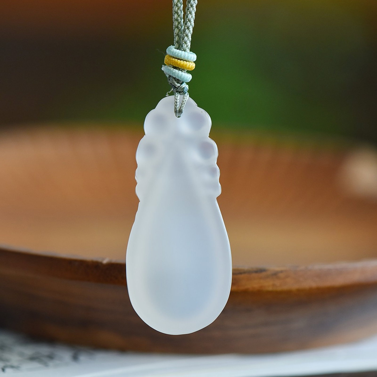 An Exquisite Pendant - 3