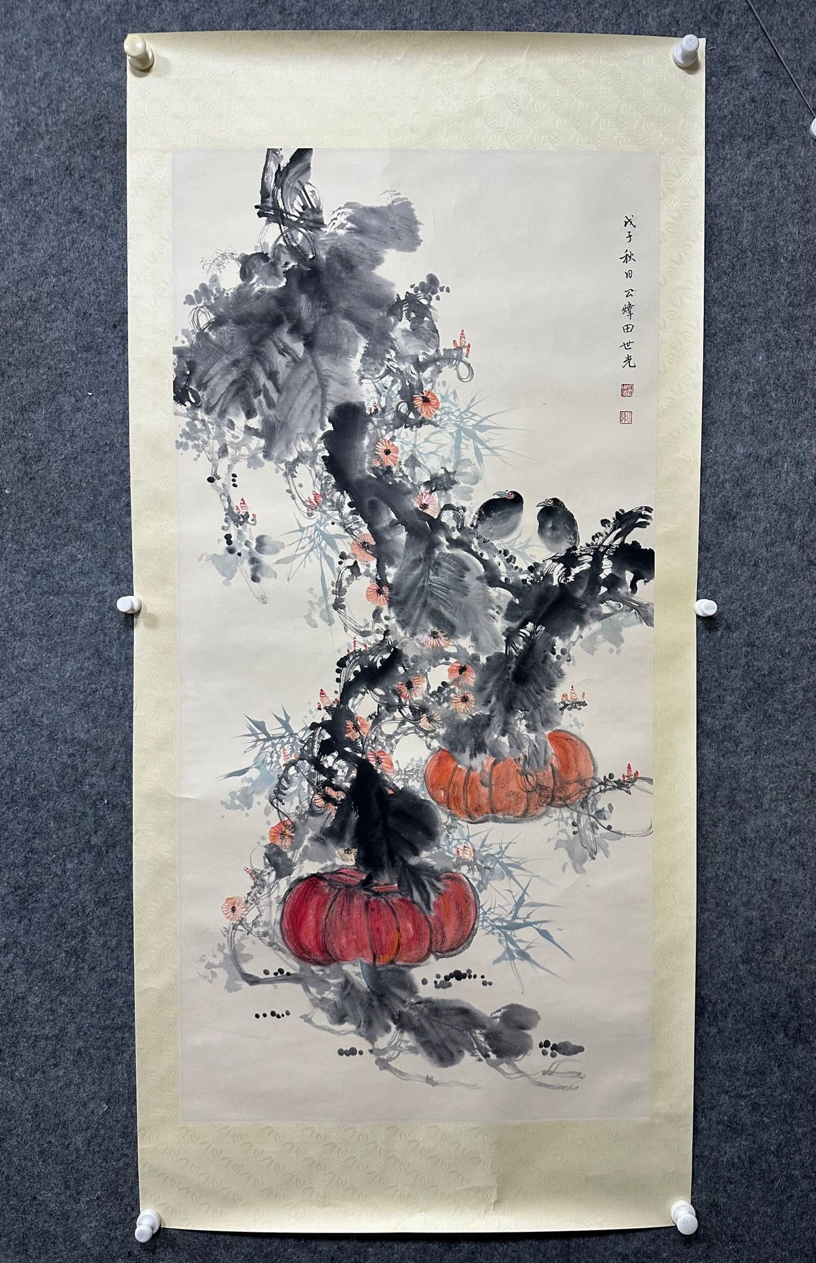 A Chinese Vertical Scroll Ink Painting of Flower and Bird on Paper,Tian Shigaung: A Chinese Vertical Scroll Ink Painting of Flower and Bird on Paper,Tian Shigaung,Size:(Without frame)26.6inx53.9in一幅中国水墨花鸟画立๘