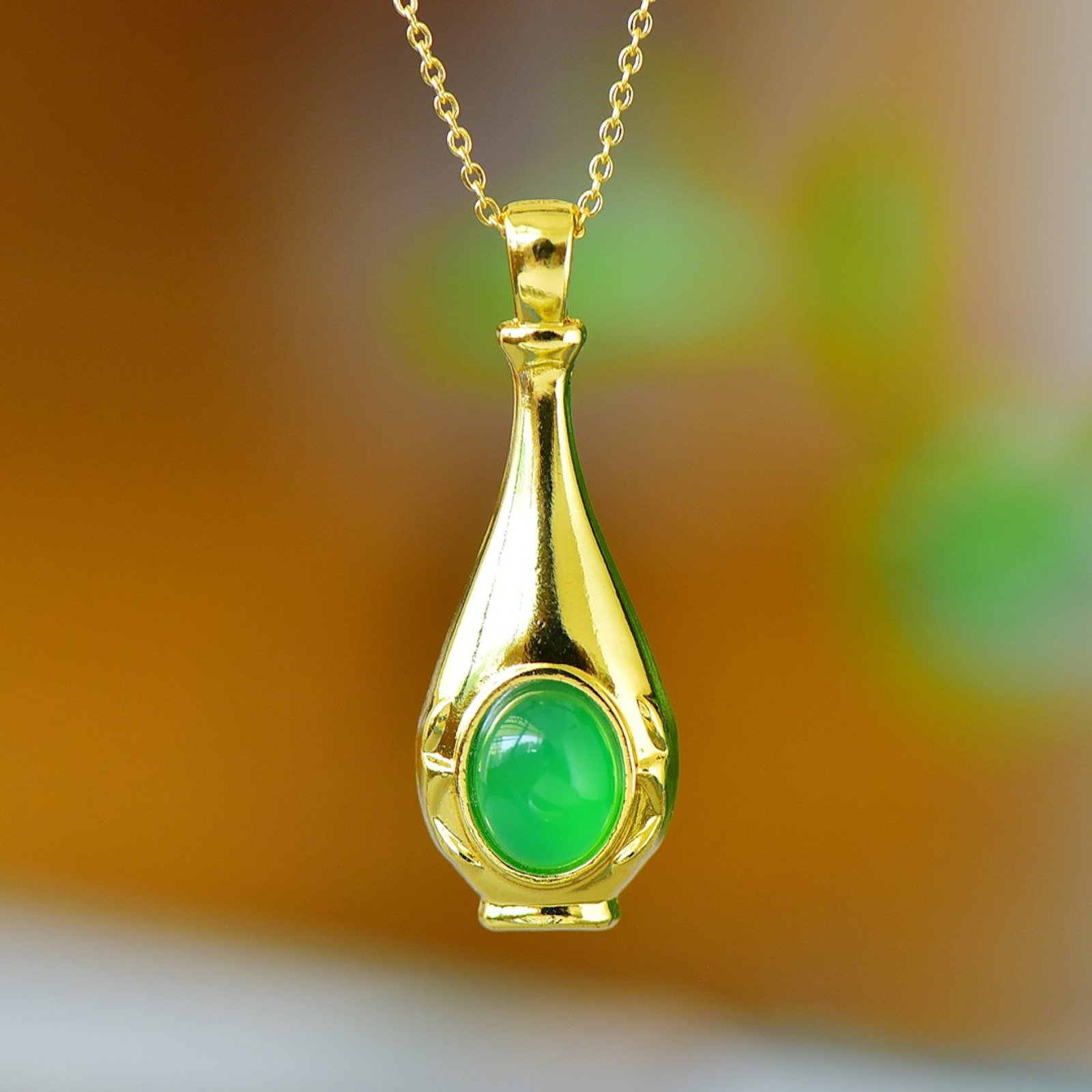 An Exquisite Pendant: An Exquisite Pendant,Size:8mmx10mm 吊坠