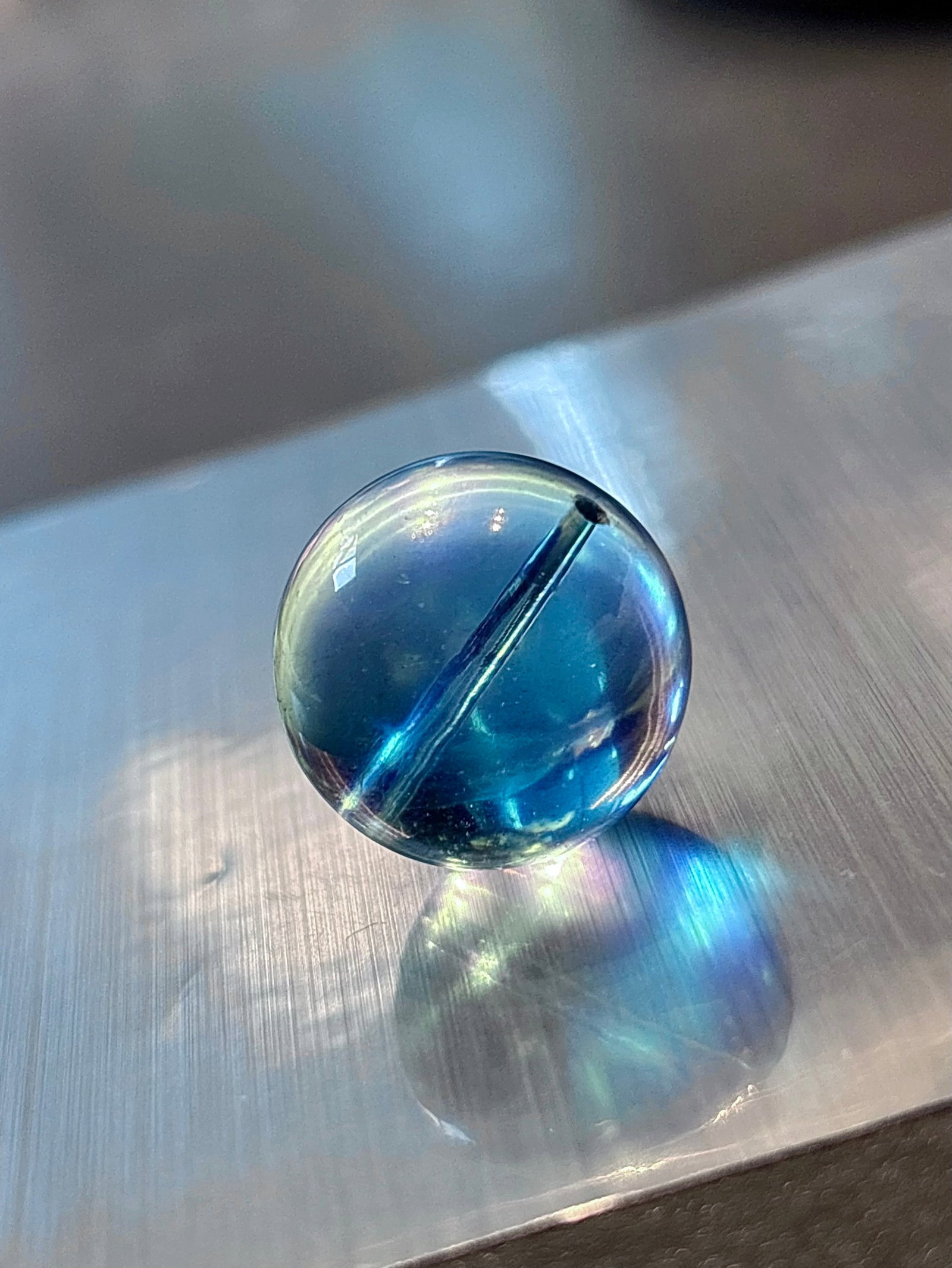 An Exquisite Aquamarine Bead: An Exquisite Aquamarine Bead,Size:18.8mm,Weight:9.3g 海蓝宝珠子