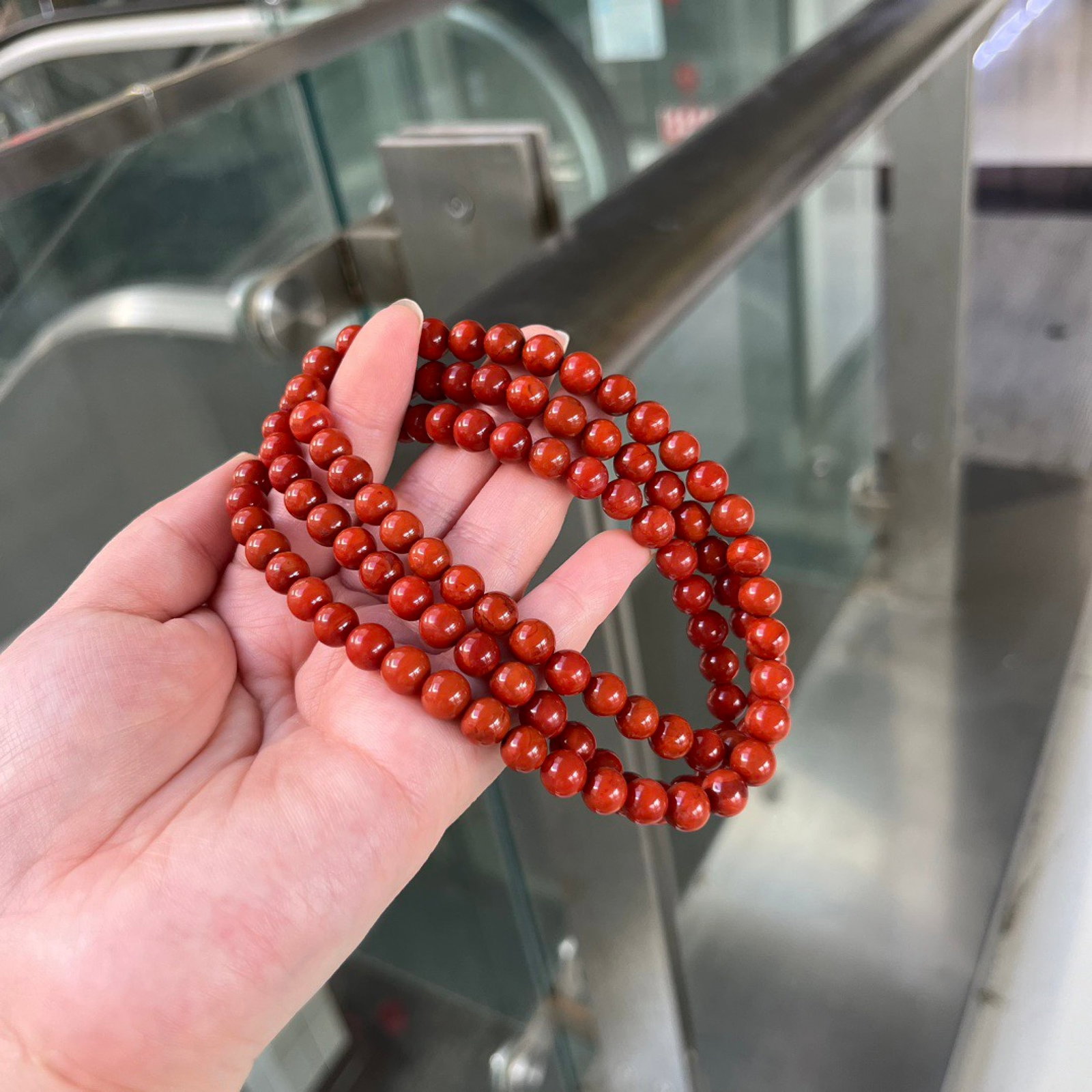 An Exquisite Agate Bracelets: An Exquisite Agate Bracelets,Size:7mm,Total Weight:55g 玛瑙手串