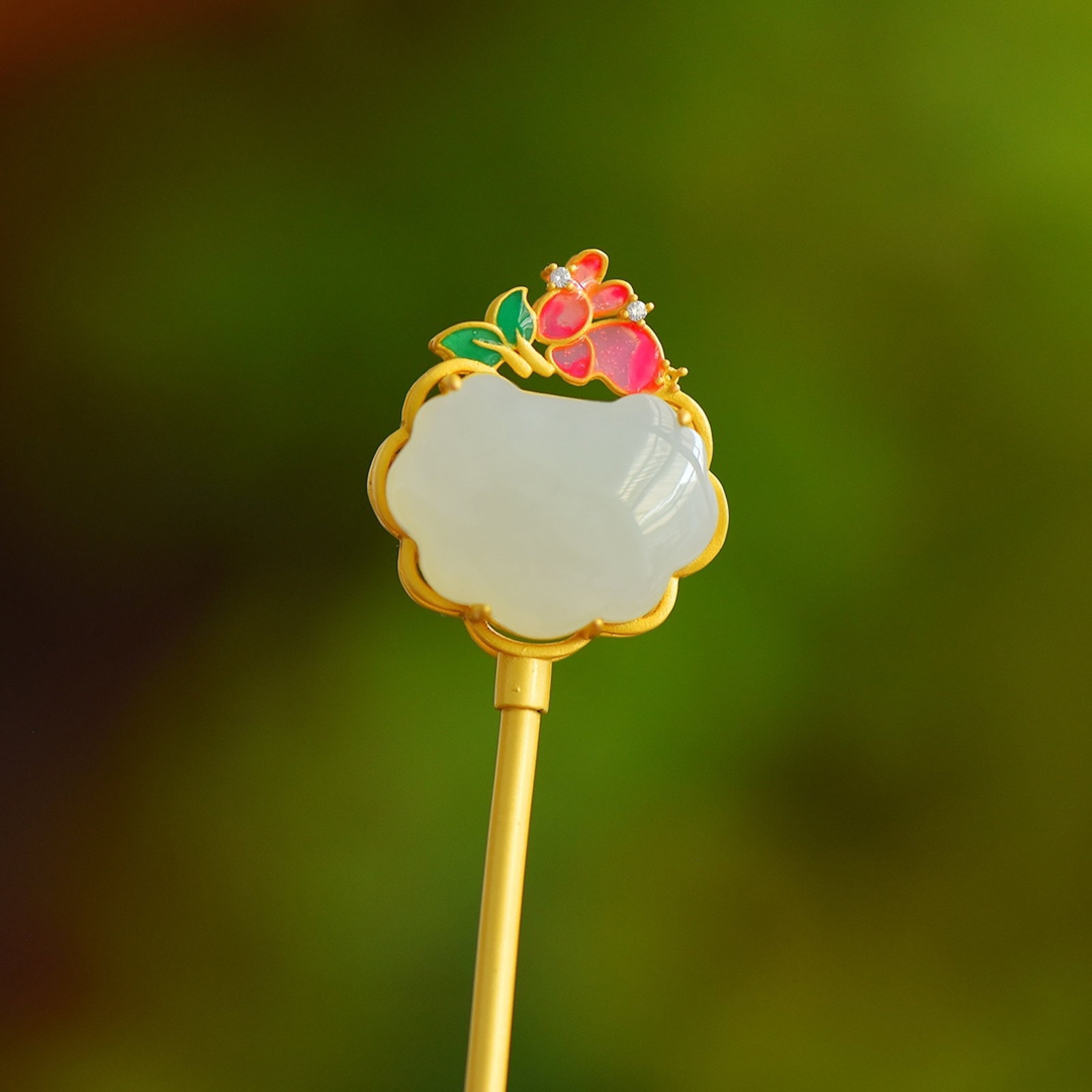An Exquisite Sterling Silver-Gold Plated Inlaid White Jade Enamel Hairpin: An Exquisite Sterling Silver-Gold Plated Inlaid White Jade Enamel Hairpin, 纯银镀金镶白玉珐琅发簪