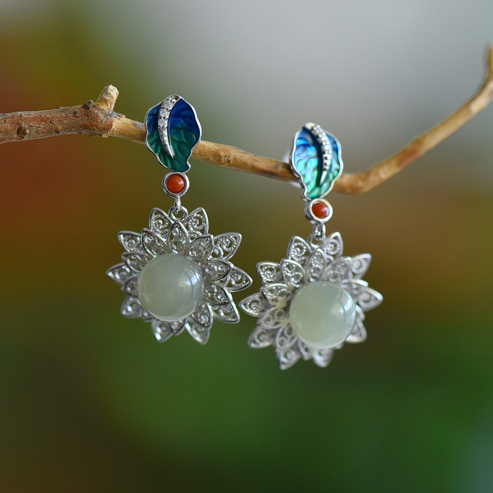 A Pair of Exquisite Sterling Silver Inlaid Greenish Jade Earrings,Inlaid Diamonds: A Pair of Exquisite Sterling Silver Inlaid Greenish Jade Earrings,Inlaid Diamond,Size:8mmx8mm 一对纯银镶青白玉耳环，嵌钻&#