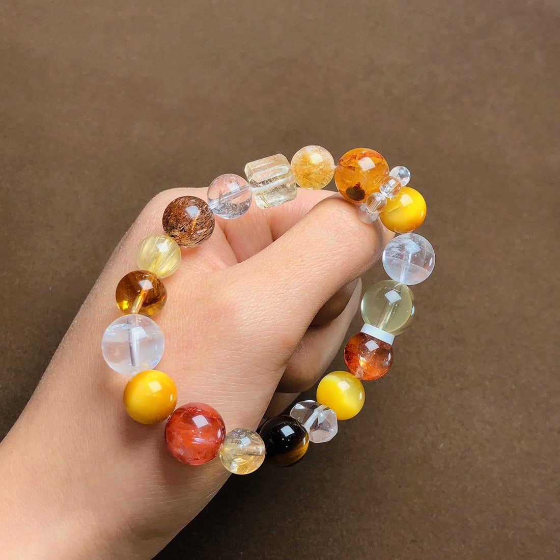 An Exquisite Crystal Bracelets: An Exquisite Crystal Bracelets,Size:10.4mm,12.1mm,Weight:31.5g 水晶手串