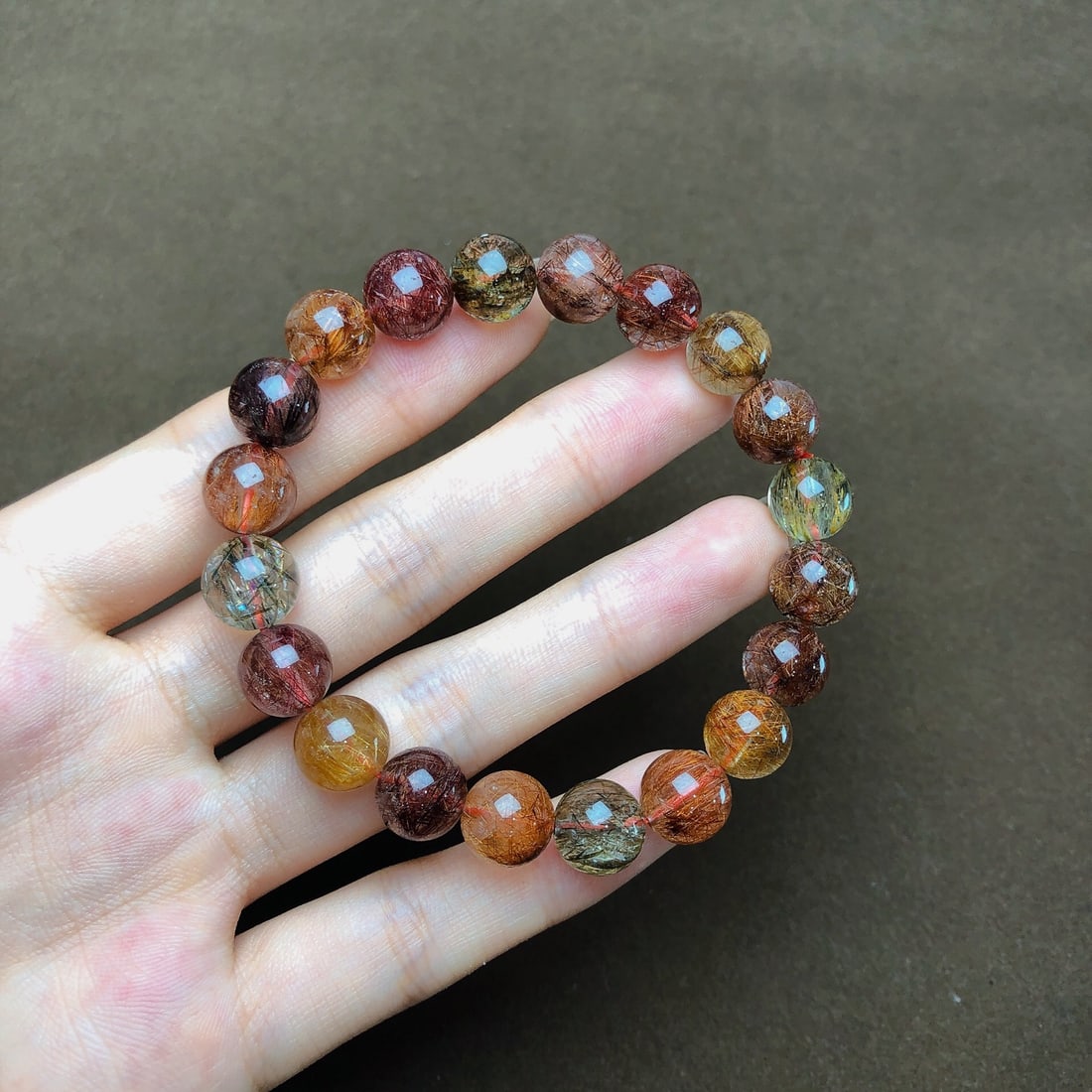 An Exquisite Crystal Bracelets: An Exquisite Crystal Bracelets,Size:10.1mm, Weight:29.1g 水晶手串