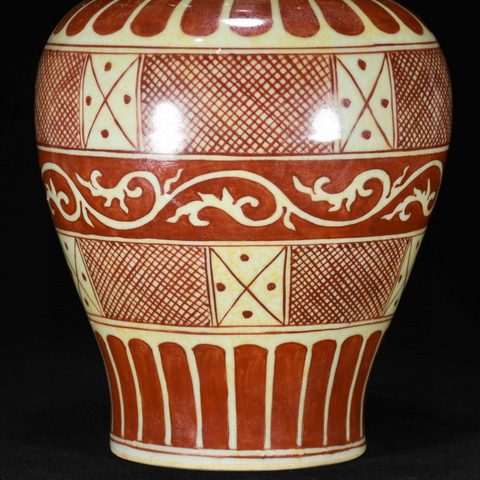 A Rare Red Glazed Scroll Grass Pattern Double-Ears Vase - 6