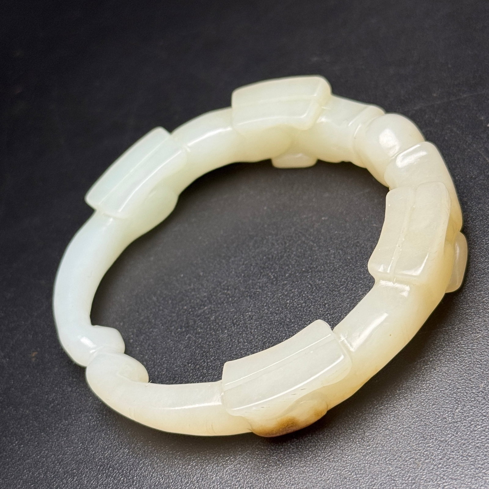 An Exquisite White Jade Auspicious Beast Pattern Bracelets - 4