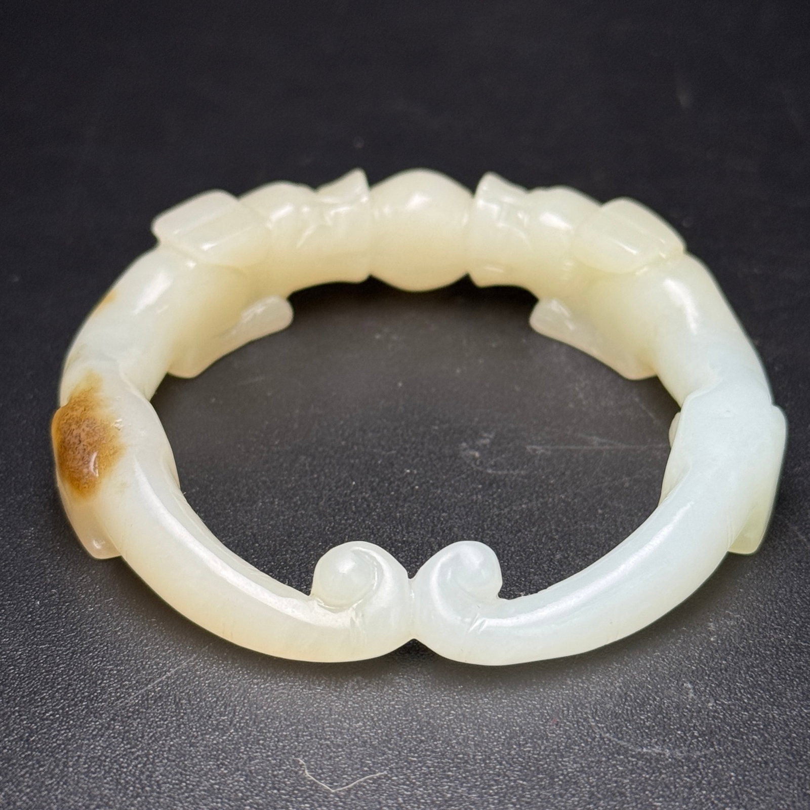 An Exquisite White Jade Auspicious Beast Pattern Bracelets - 7