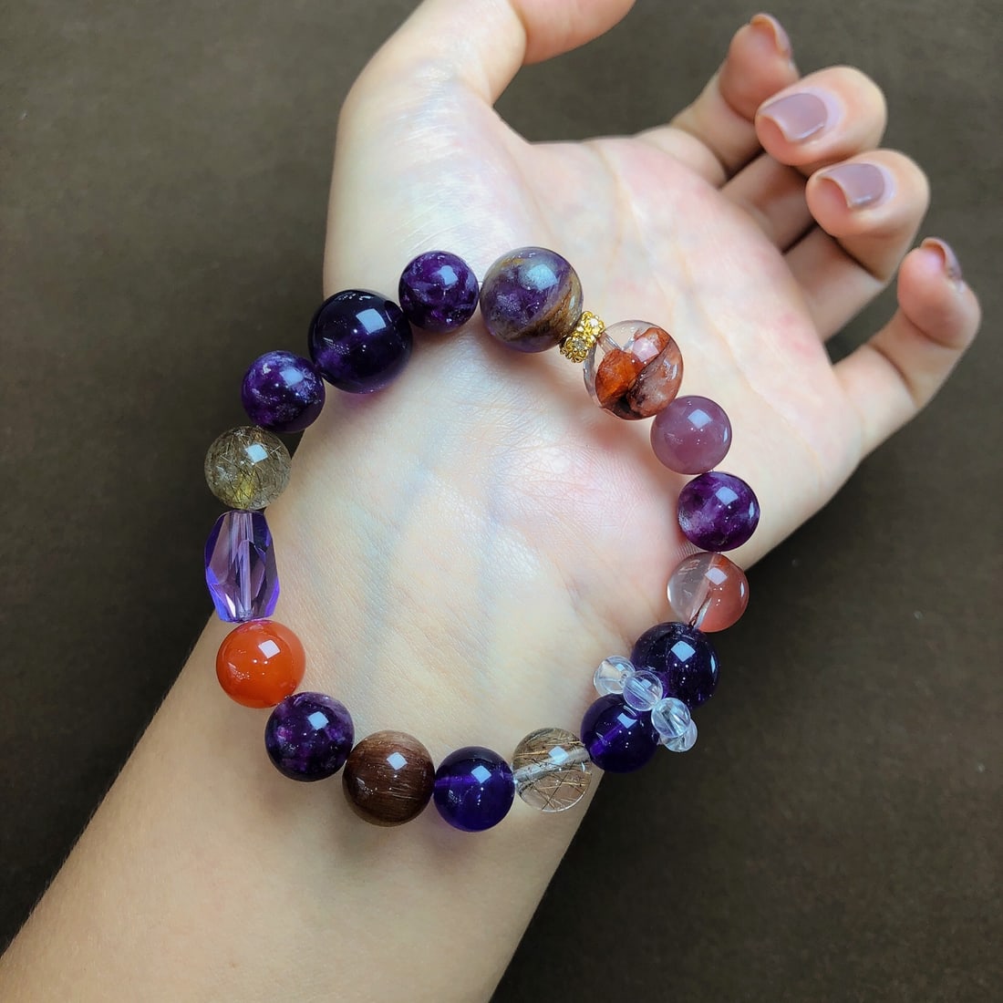 An Exquisite Crystal Bracelets - 2