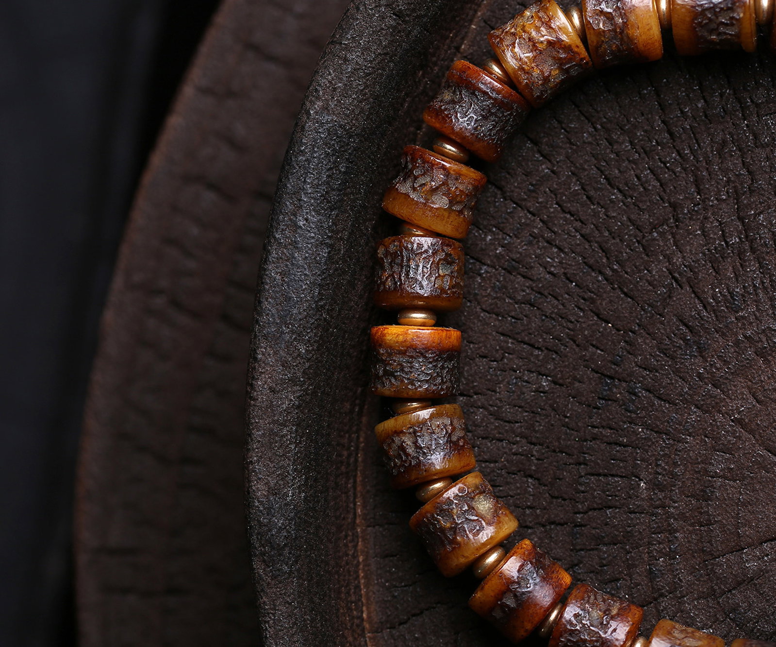 An Exquisite Bracelets - 4