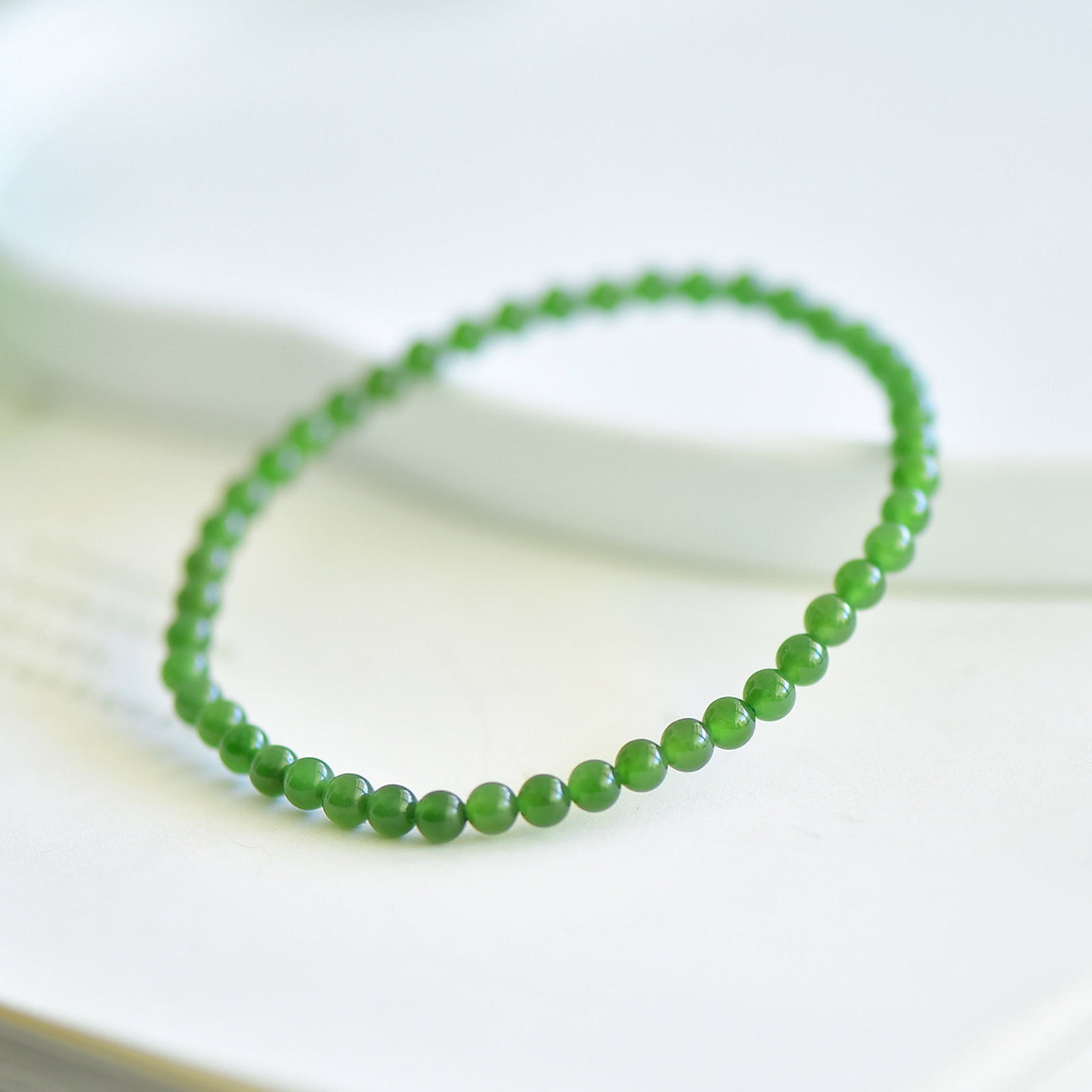 An Exquisite Jasper Bracelets - 3