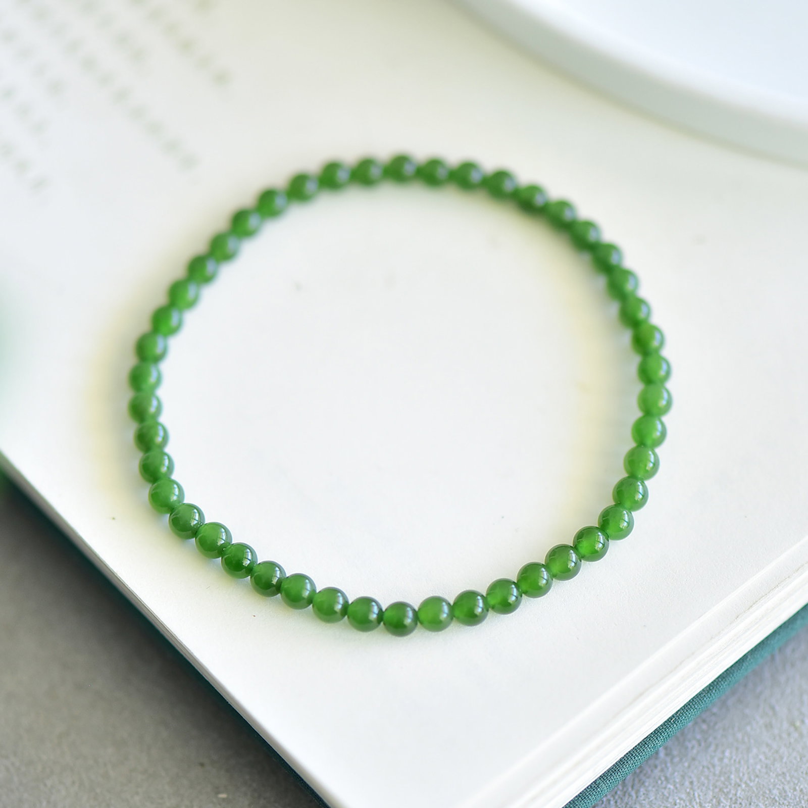 An Exquisite Jasper Bracelets - 5