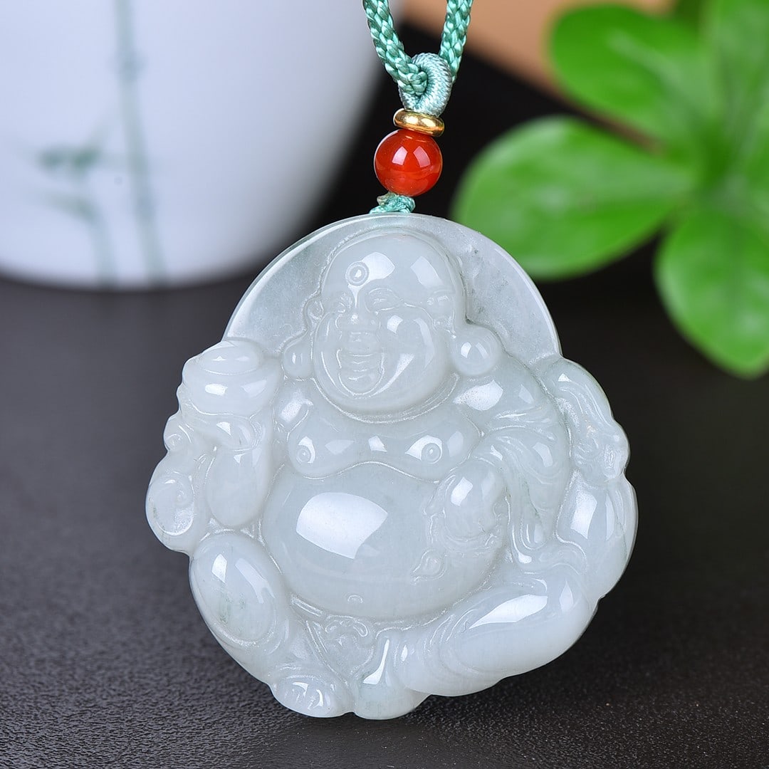 An Exquisite White Jade Maitreya Buddha Pendant: An Exquisite White Jade Maitreya Buddha Pendant,Size:46mmx47mm 寓意:慈悲宽容 白玉弥勒佛像挂件