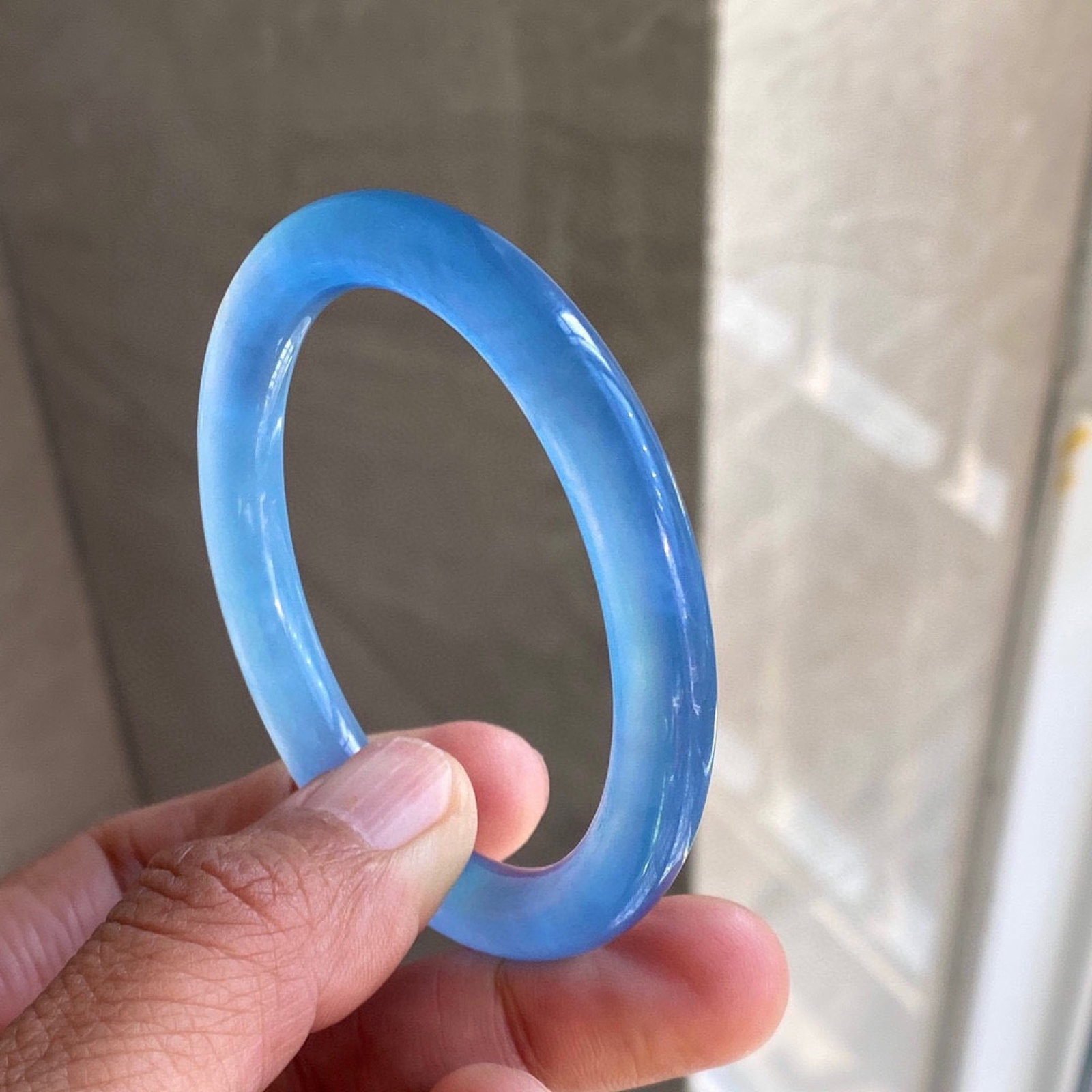 An Exquisite Aquamarine Bracelets: An Exquisite Aquamarine Bracelets,Size:8mmx8mm,55mm,Weight:29g 海蓝宝手镯