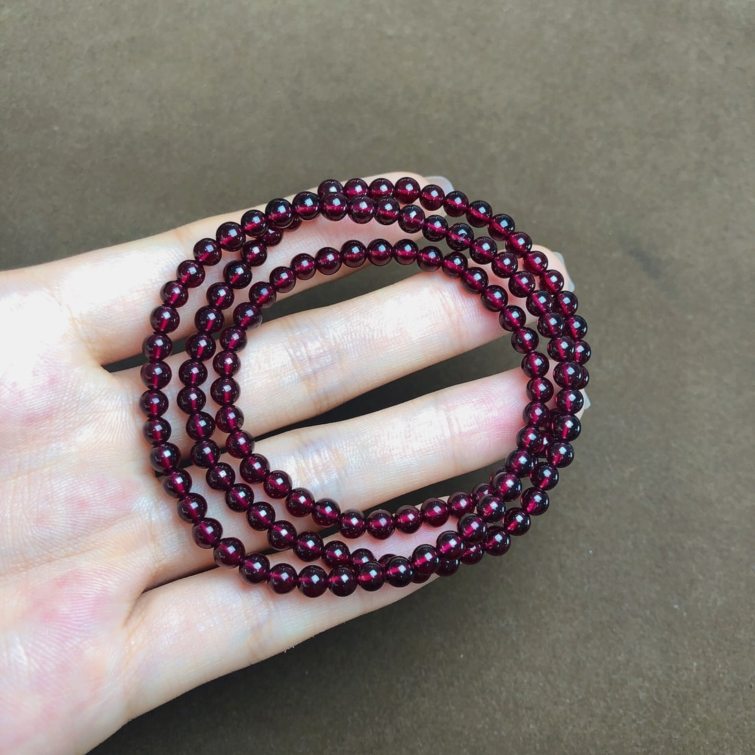 An Exquisite Crystal Bracelets: An Exquisite Crystal Bracelets,Size:4.4mm, Weight:24.4g 水晶手串