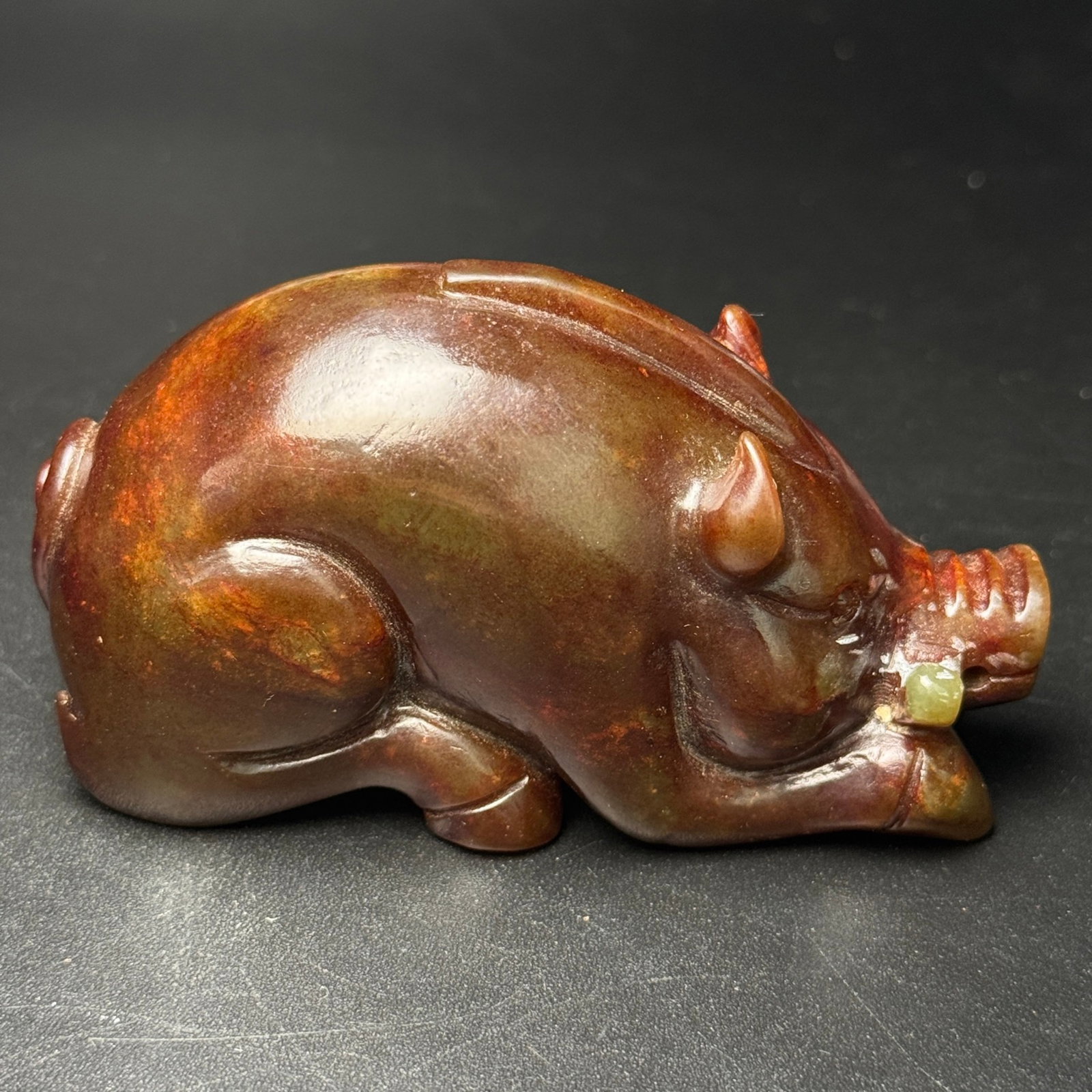 An Exquisite White Jade Pig Hand Piece (1 of 7)