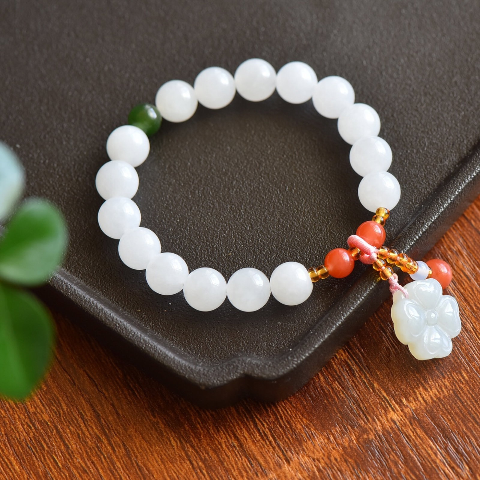 An Exquisite White Jade Bracelets - 3