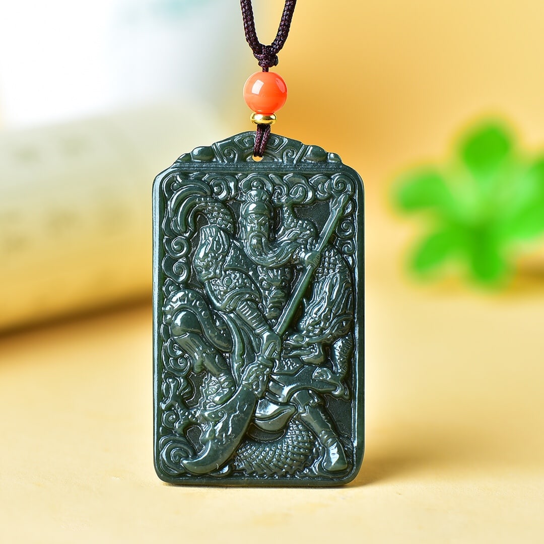 An Exquisite Sapphire Guangong and Dragon Pattern Pendant: An Exquisite Sapphire Guangong and Dragon Pattern Pendant,Size:40mmx65mm