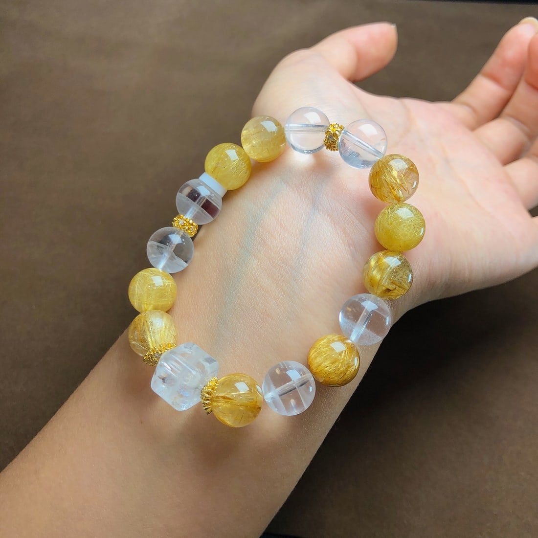 An Exquisite Crystal Bracelets - 3