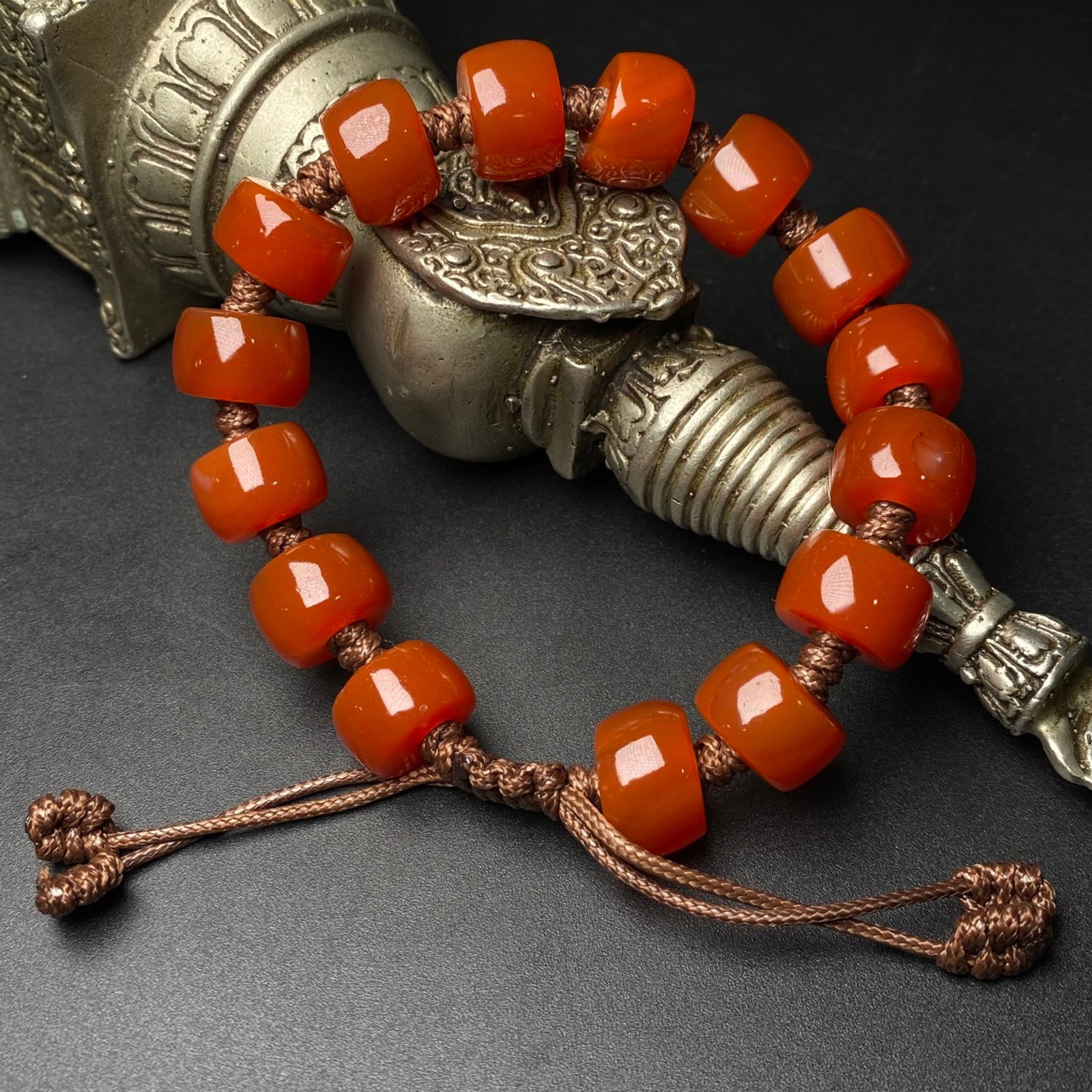An Exquisite Agate Bracelets - 7