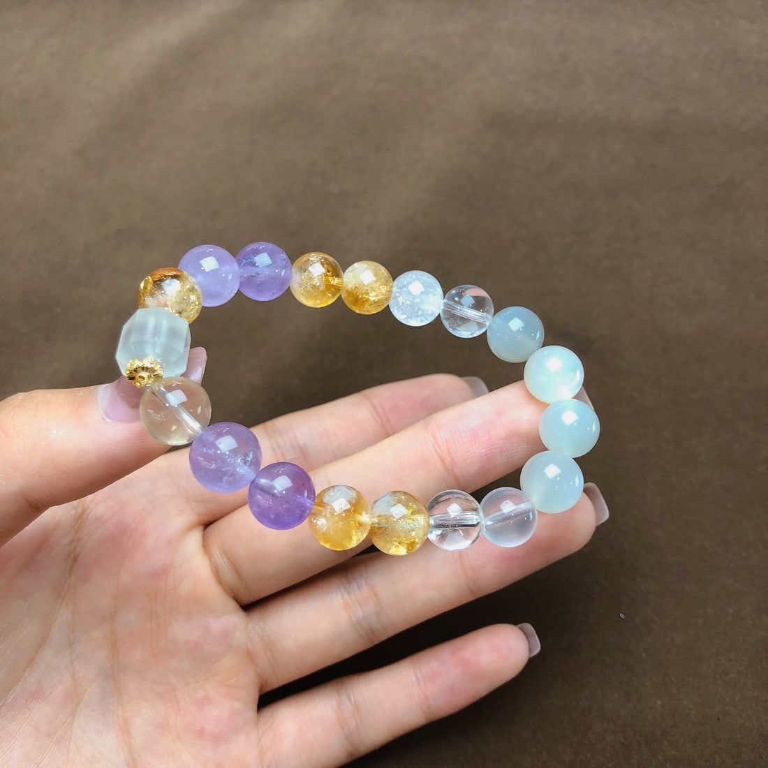 An Exquisite Crystal Bracelets - 5