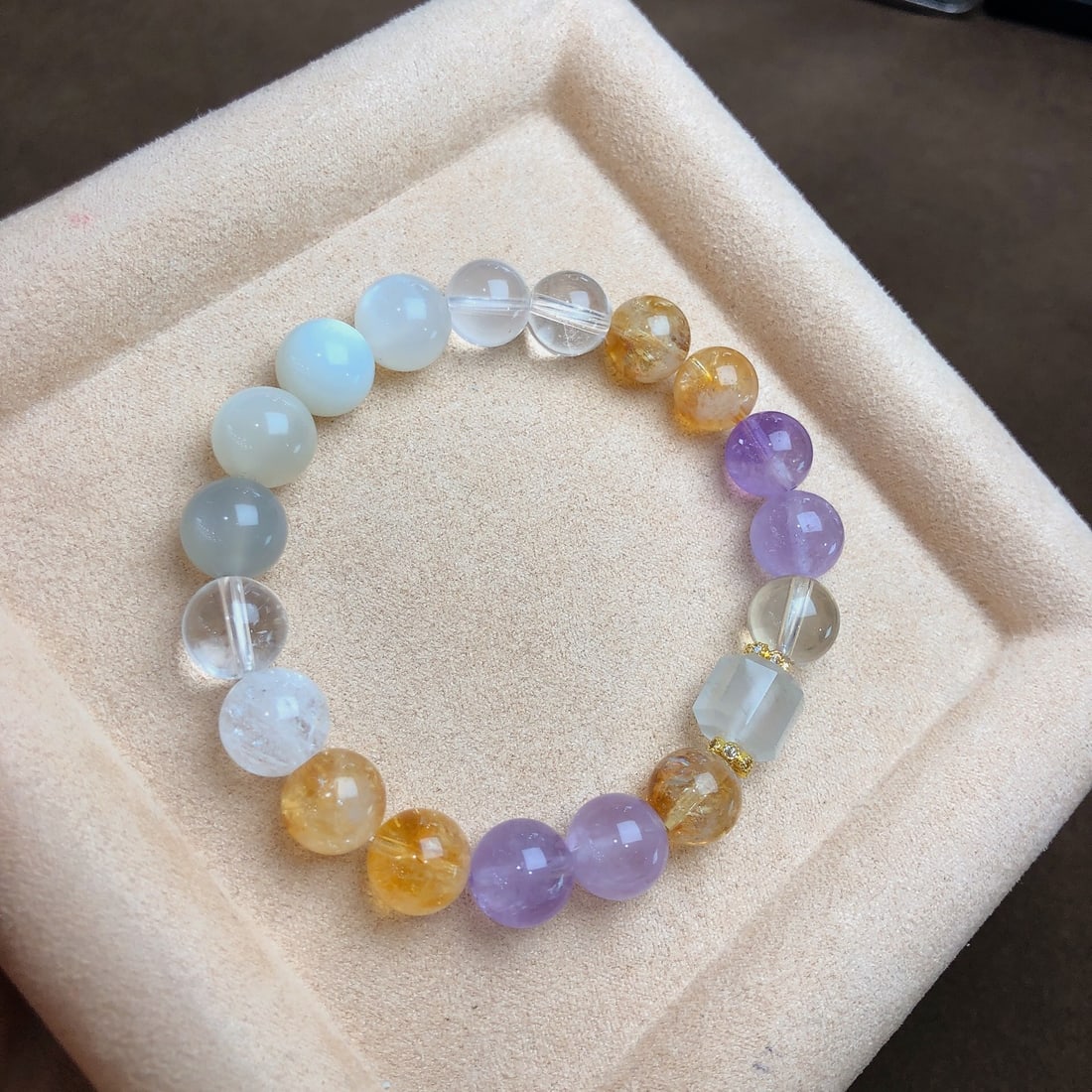 An Exquisite Crystal Bracelets - 8