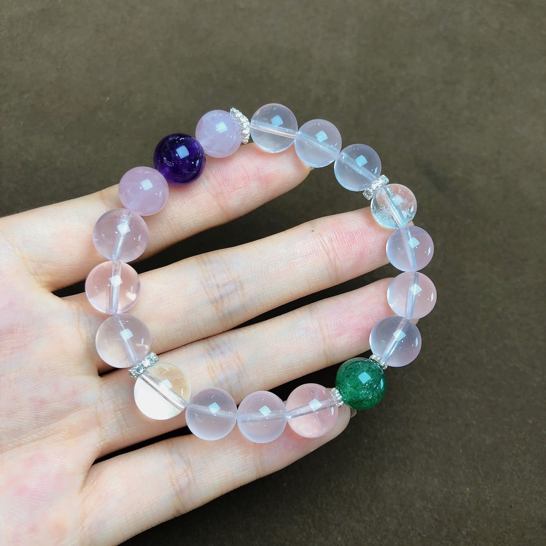 An Exquisite Crystal Bracelets: An Exquisite Crystal Bracelets,Size:10mm, Weight:29g 水晶手串