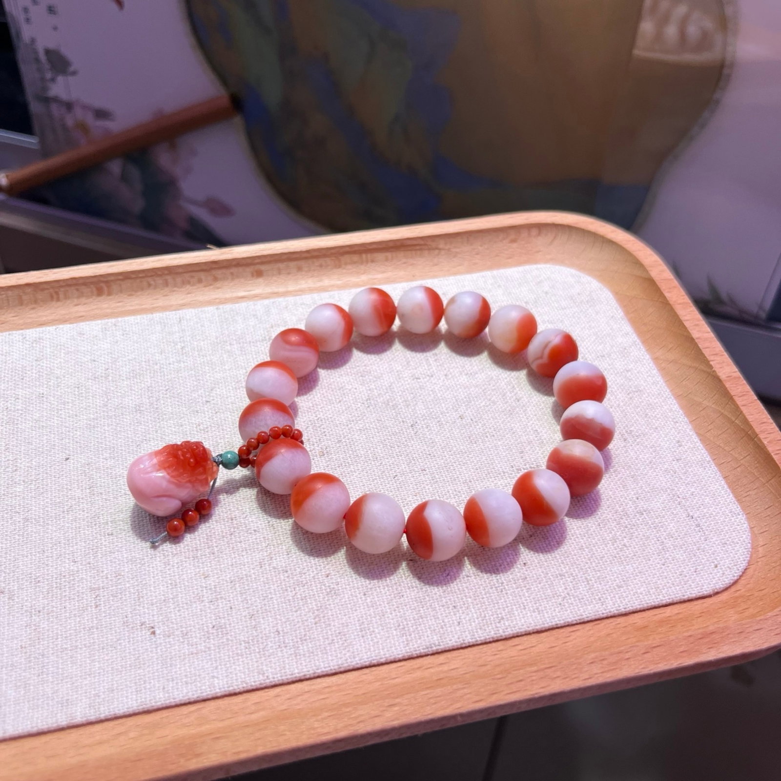 An Exquisite Agate Bracelets - 2