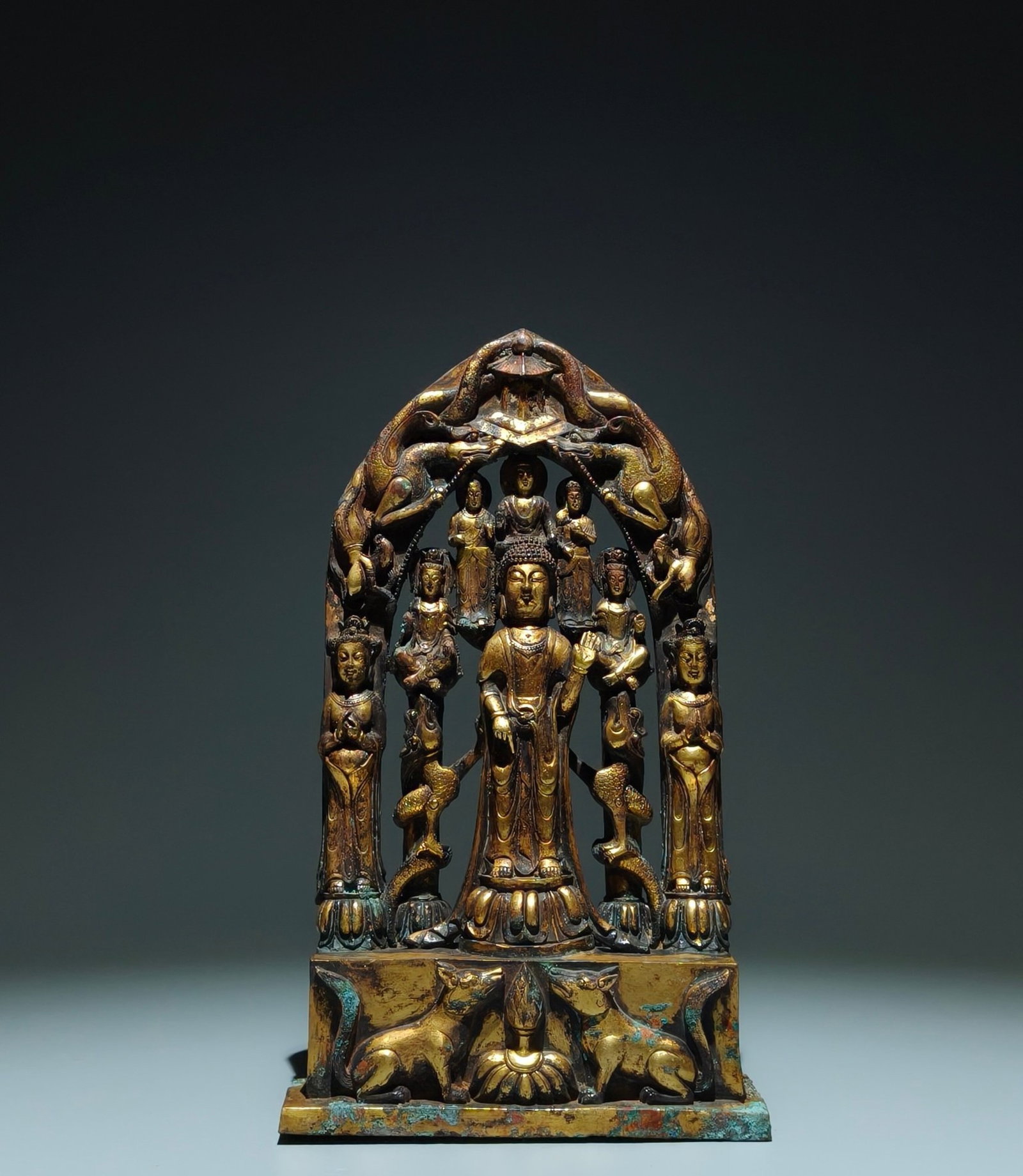 A Solemn Gilt Bronze Buddha Statue,With Inscription: A Solemn Gilt Bronze Buddha Statue,With Inscription,Tang Dynasty,China,Size:11.4inx6.7inx2.6in 铜鎏金佛像,带铭文,中国唐代
