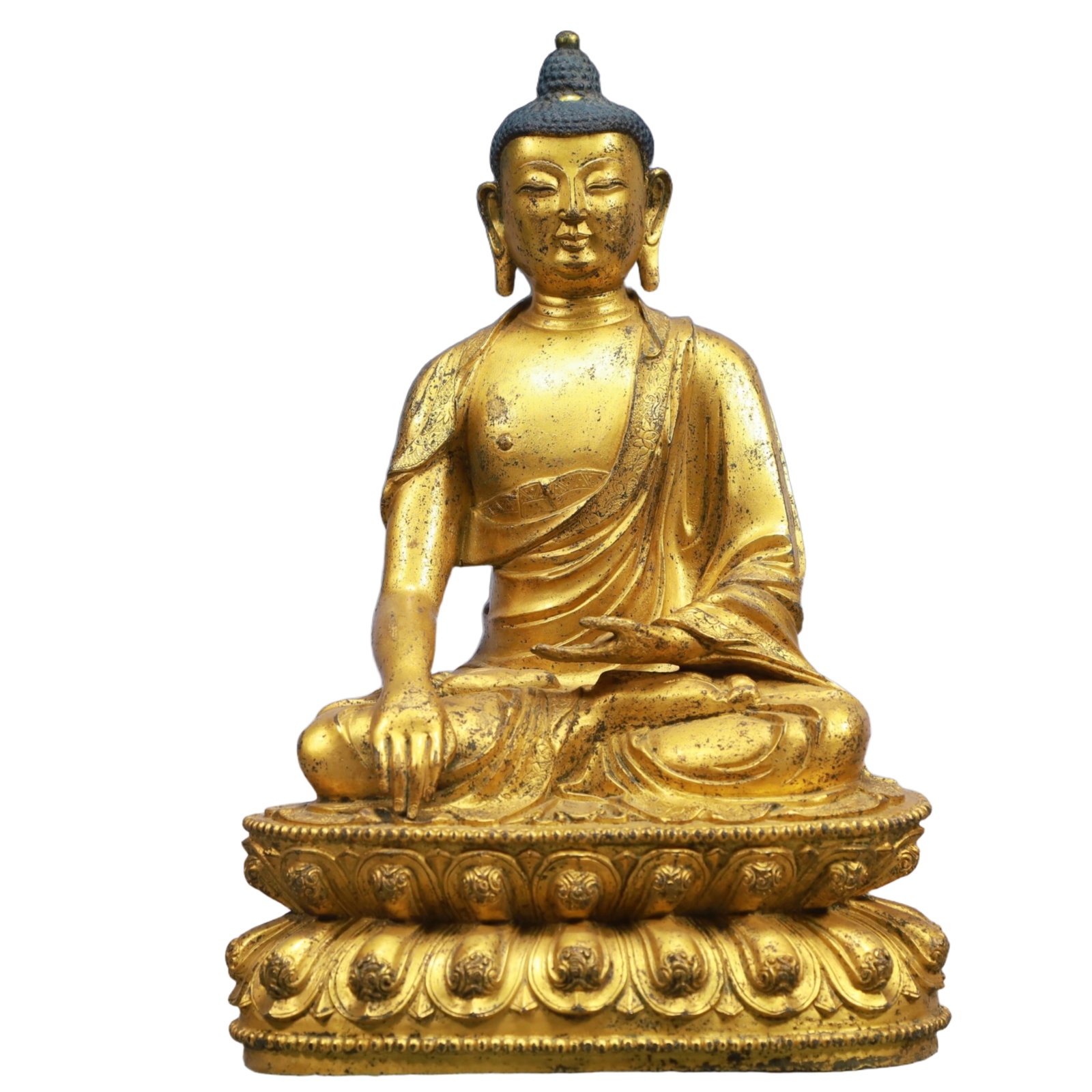 A Solemn Gilt Bronze Statue of Sakyamuni: A Solemn Gilt Bronze Statue of Sakyamuni,Qing Dynasty, China,Size:7.9inx5.5inx12.6in,Weight:6251g 铜鎏金如来像,中国清代