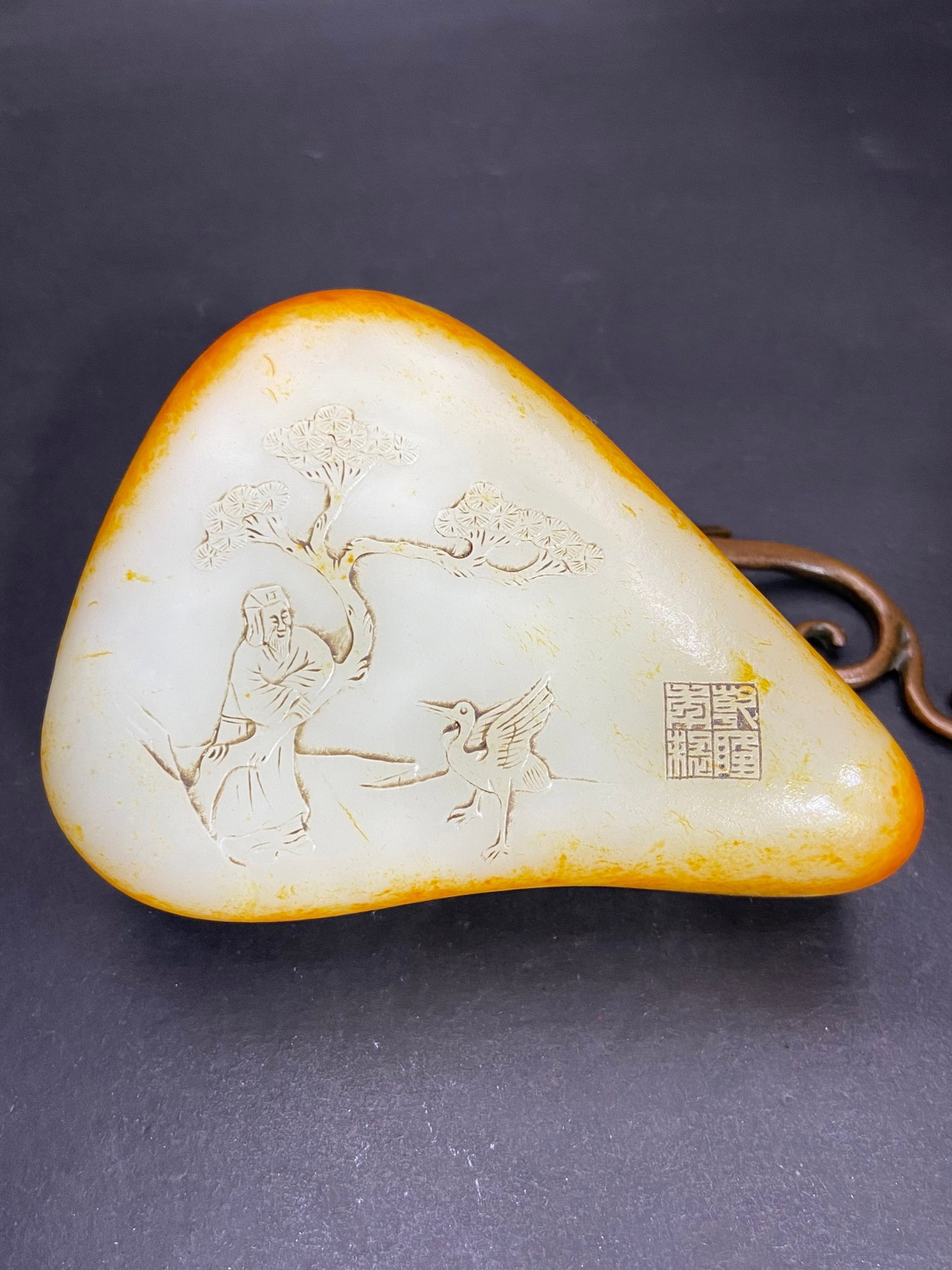 An Exquisite White Jade Figure Crane Pattern Hand Piece,With Poem: An Exquisite White Jade Figure Crane Pattern Hand Piece,With Poem,Qing Dynasty,China,Qianlong Four-character Mark,Size:118.7mmx87.7mmx44.5mm,Weight:784g 白玉人物鹤纹