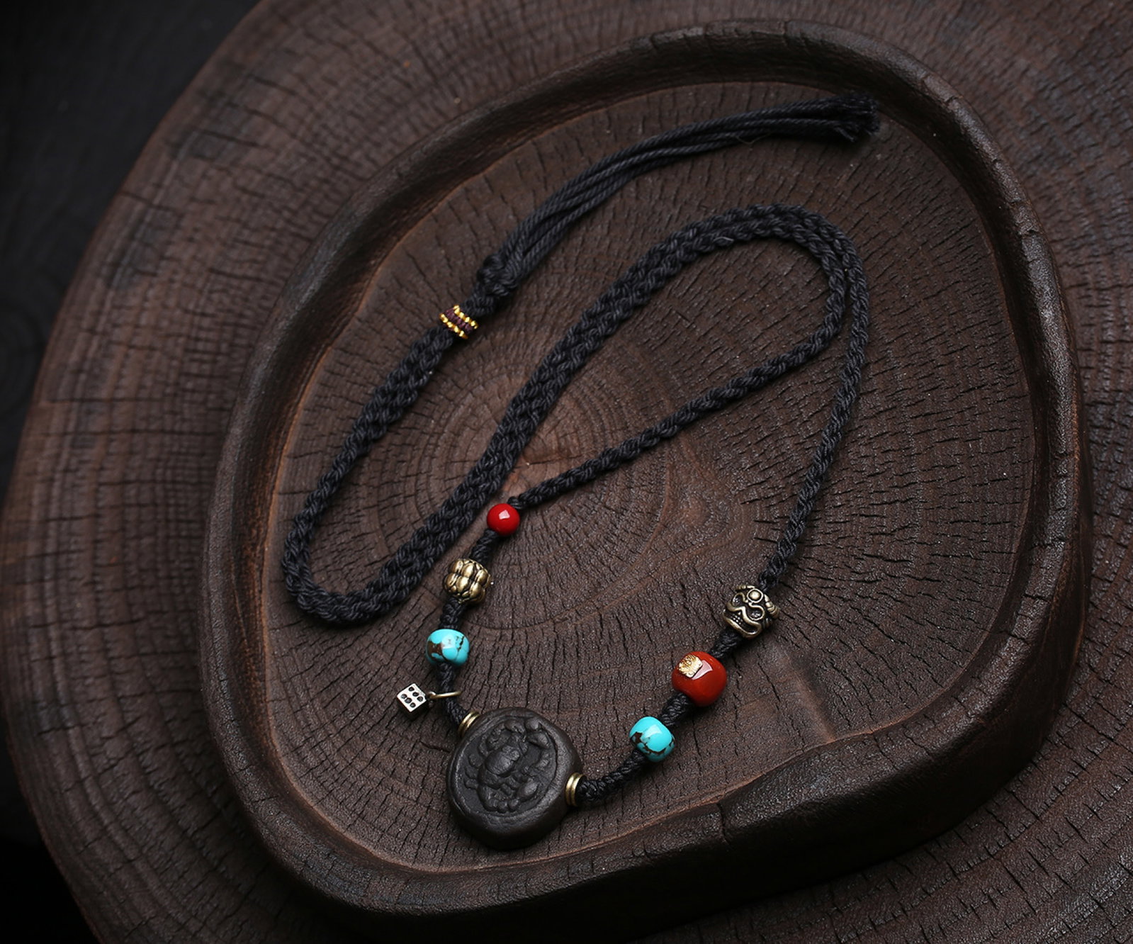 An Exquisite Pendant - 6