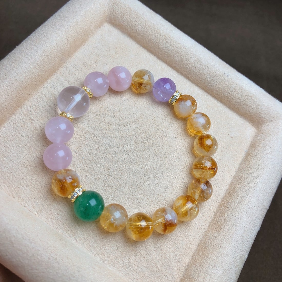 An Exquisite Crystal Bracelets - 8