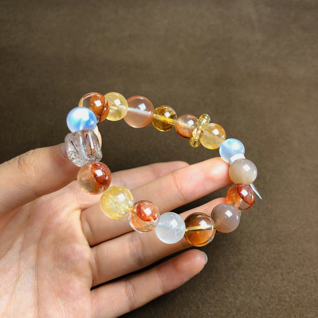 An Exquisite Crystal Bracelets - 5
