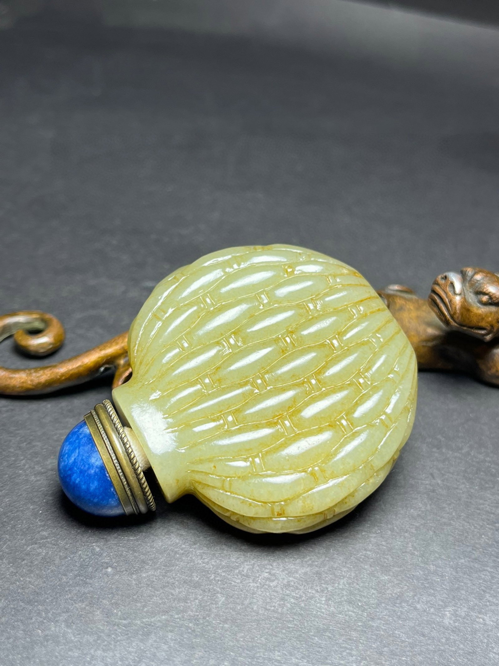 An Exquisite White Jade Bamboo Pattern Snuff Bottle - 4